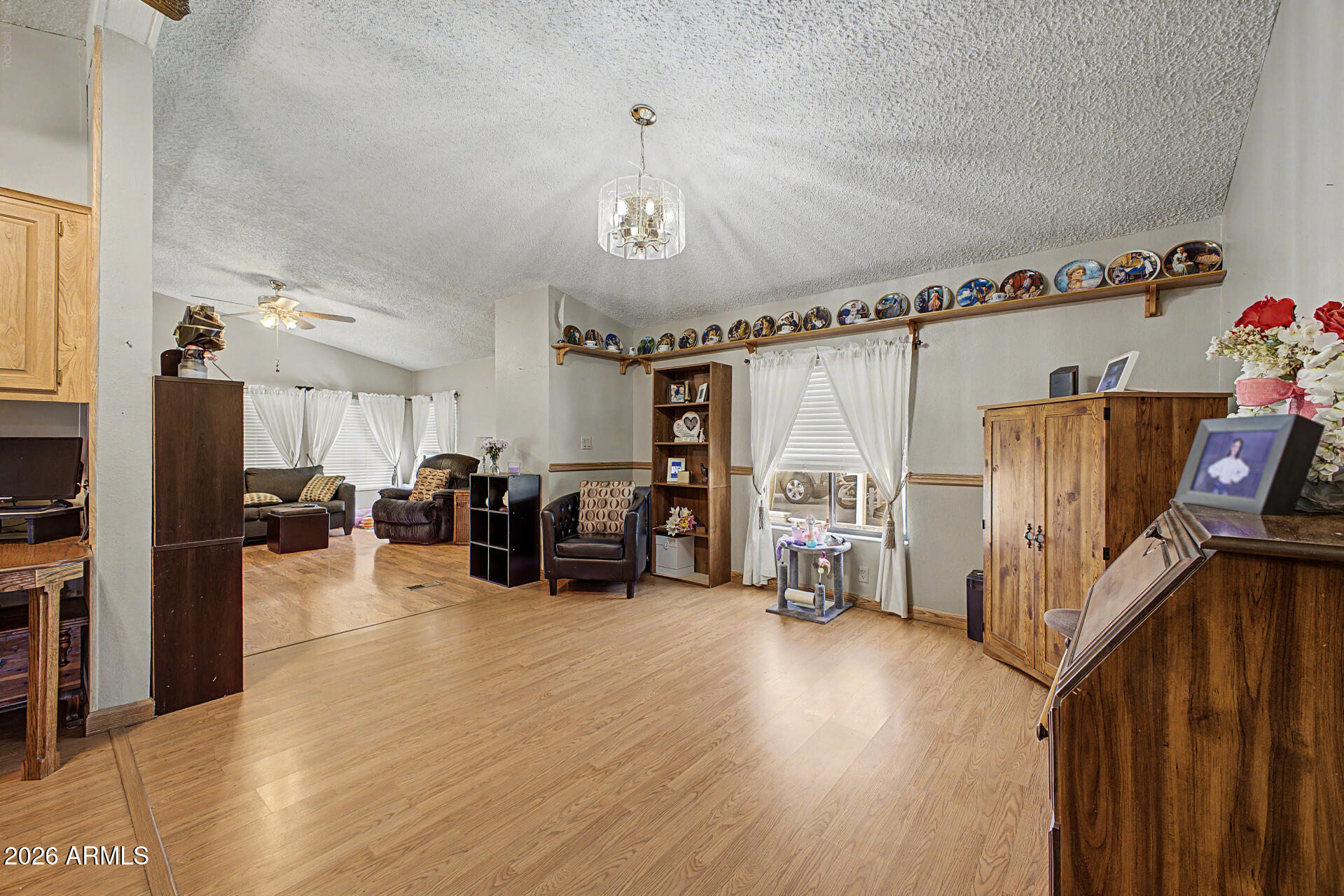 DESERT VISTA PLACE LOT 1-227 TR A-L - Residential