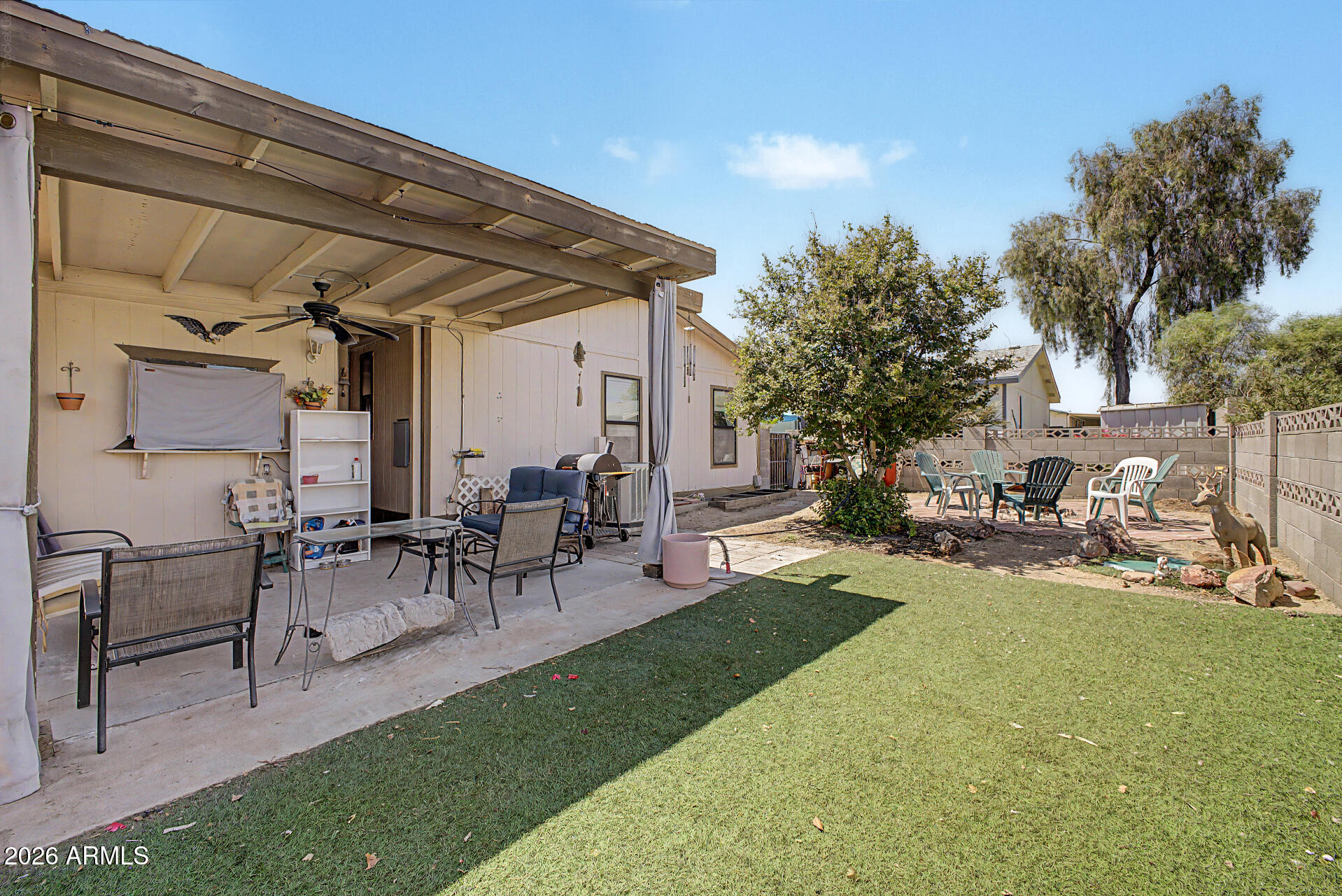 DESERT VISTA PLACE LOT 1-227 TR A-L - Residential