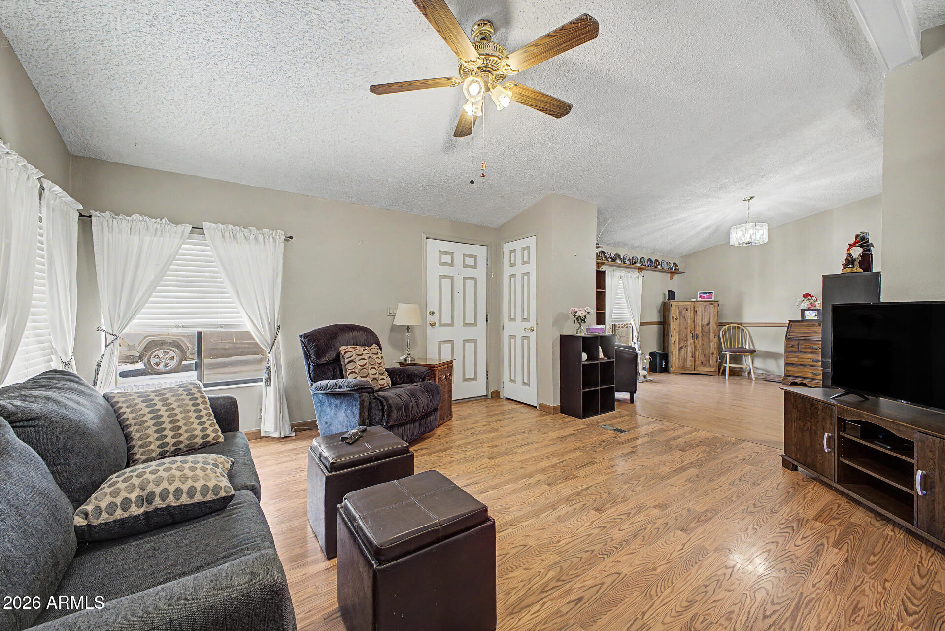 DESERT VISTA PLACE LOT 1-227 TR A-L - Residential