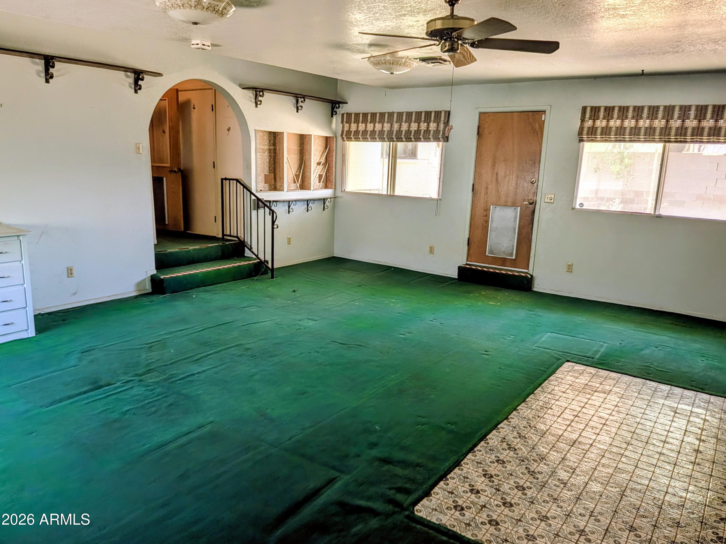 MONTANA HOMES - Residential