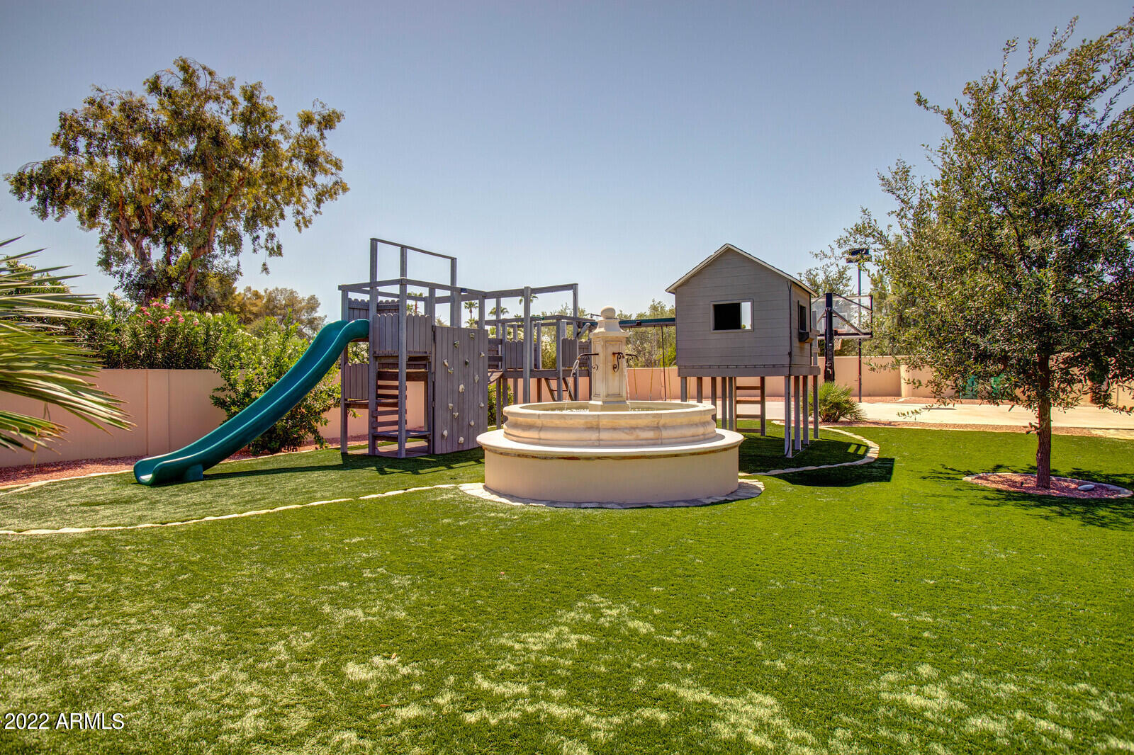 PARADISE GREEN - Residential