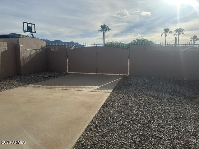 MOUNTAIN SHADOWS PHASE C - Residential