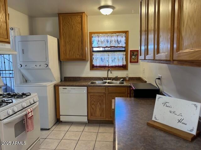This great 3-bedroom condo is clean, well-maintained, and move-in ready! This floor plan featuring an efficient kitchen, a spacious living room perfect for relaxing or entertaining, and a covered back patio that opens to a private yard—ideal for outdoor enjoyment year-round. Convenient carport parking is located nearby, and the condo is just minutes from town, making it easy to access shopping, dining, and everyday amenities. Whether you're a first-time buyer, downsizing, or looking for an investment opportunity, this home offers comfort, convenience, and value.