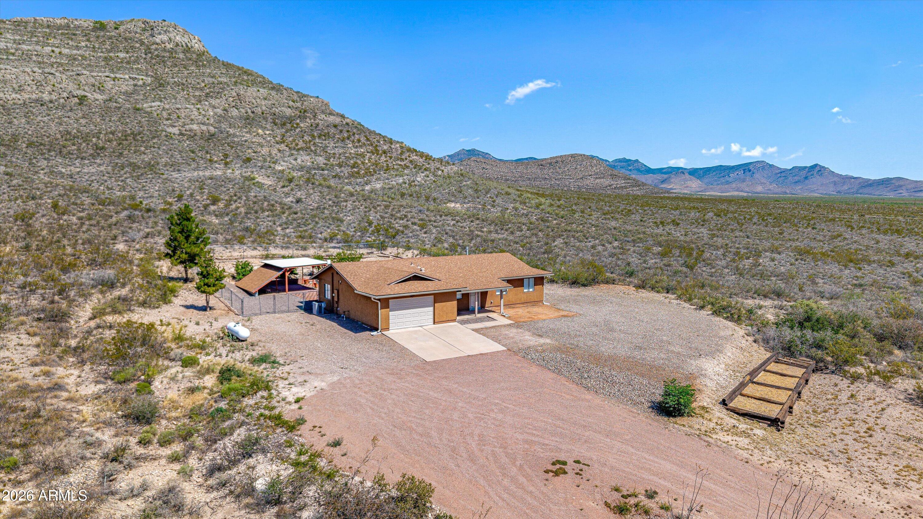 RANCHO DE LA SIERRAS - Residential