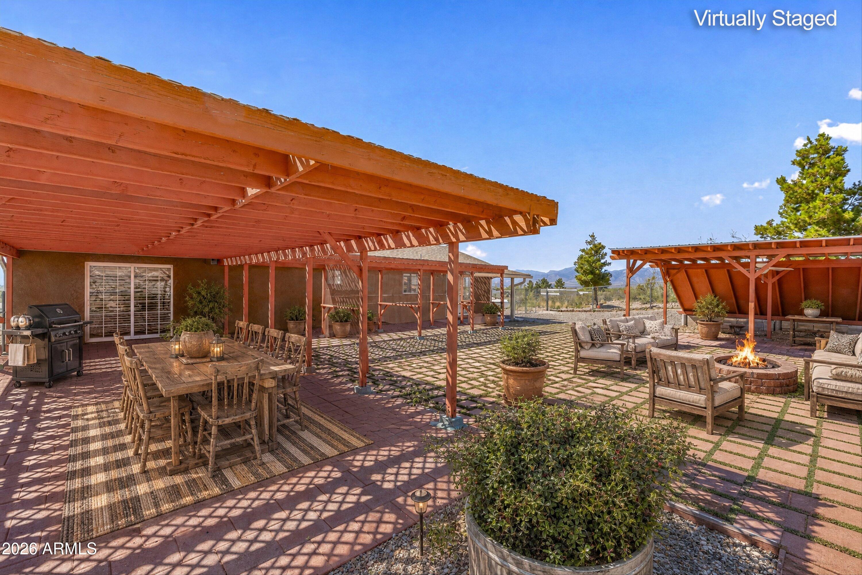 RANCHO DE LA SIERRAS - Residential