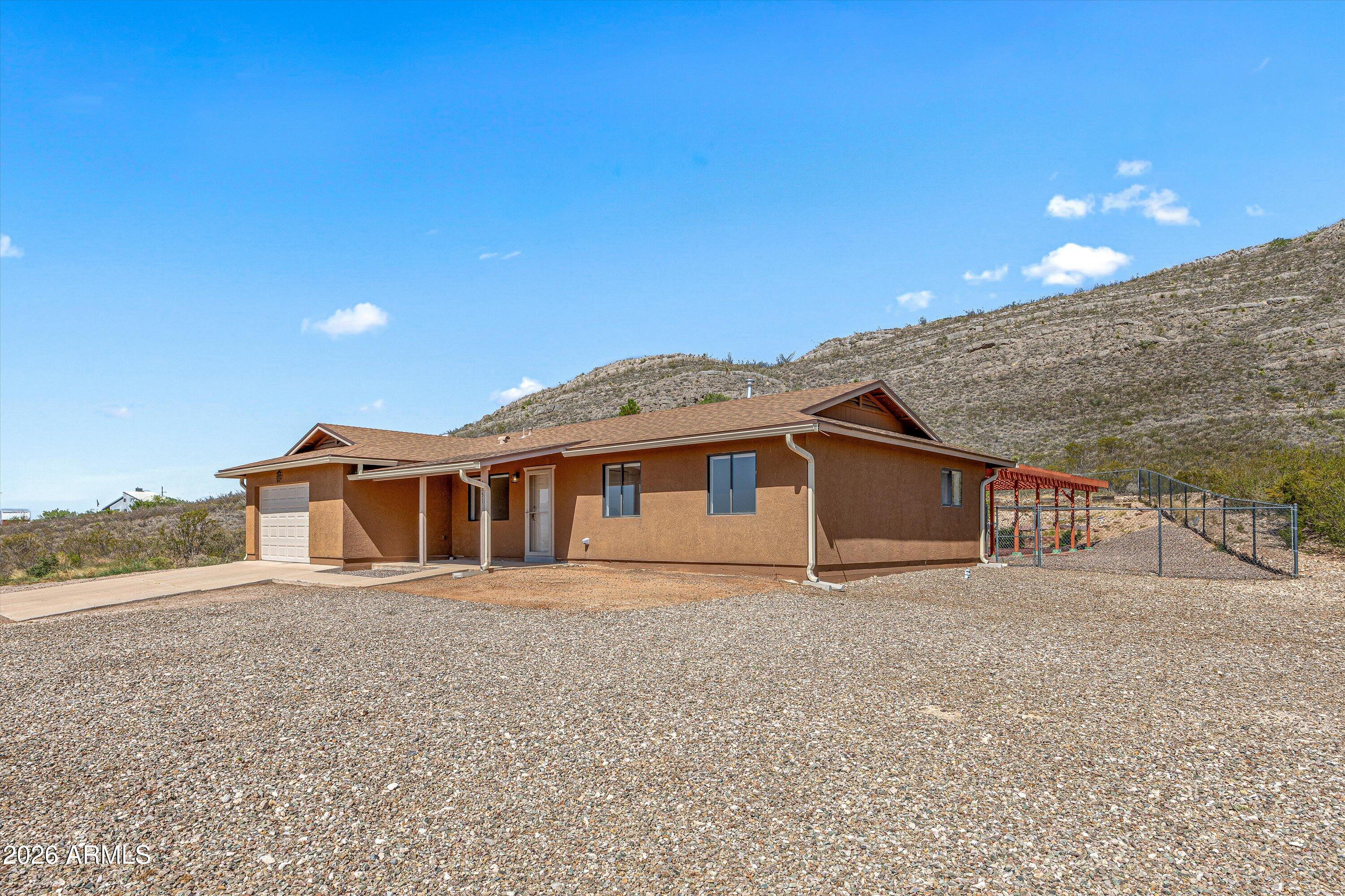 RANCHO DE LA SIERRAS - Residential