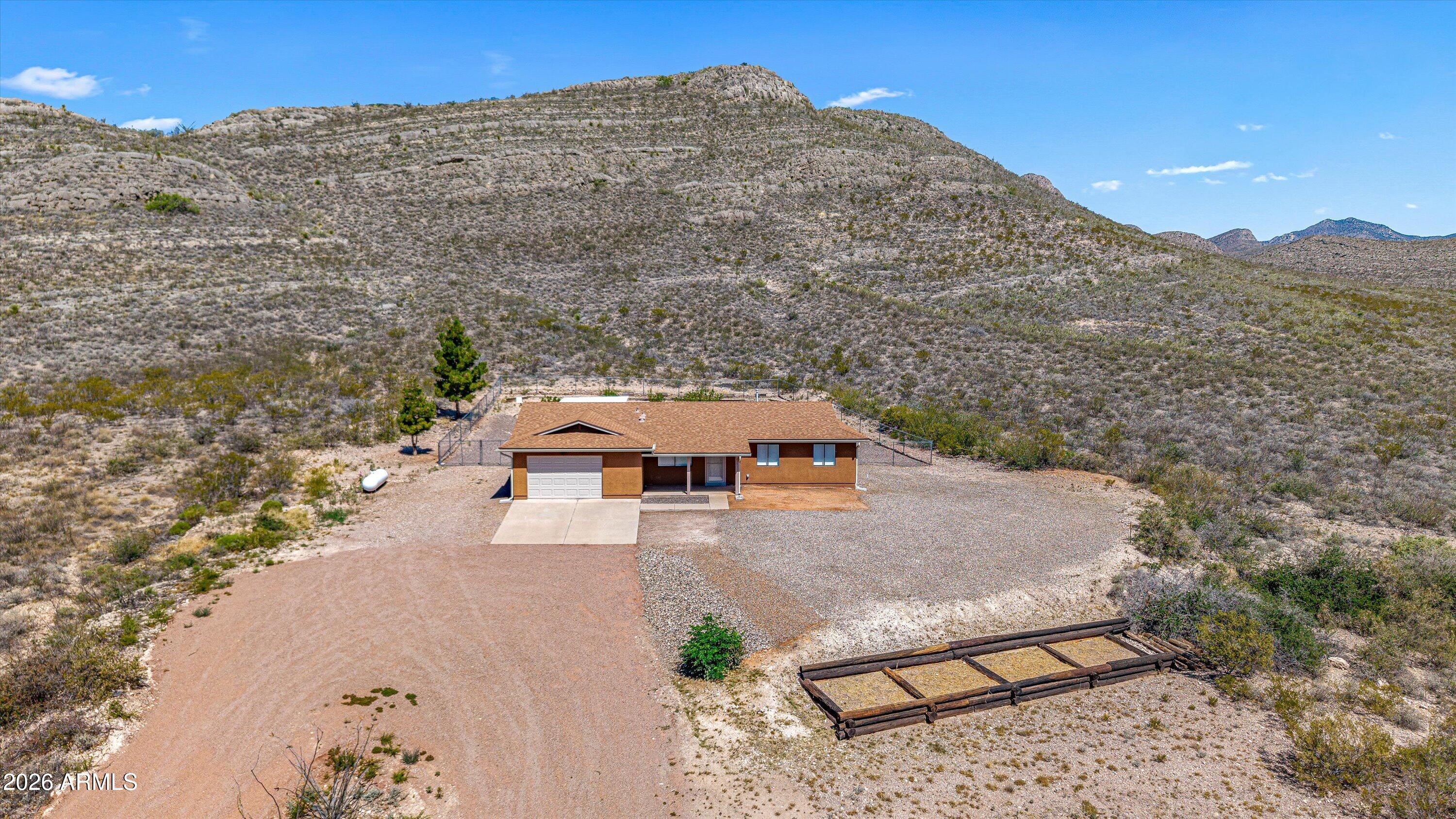 RANCHO DE LA SIERRAS - Residential