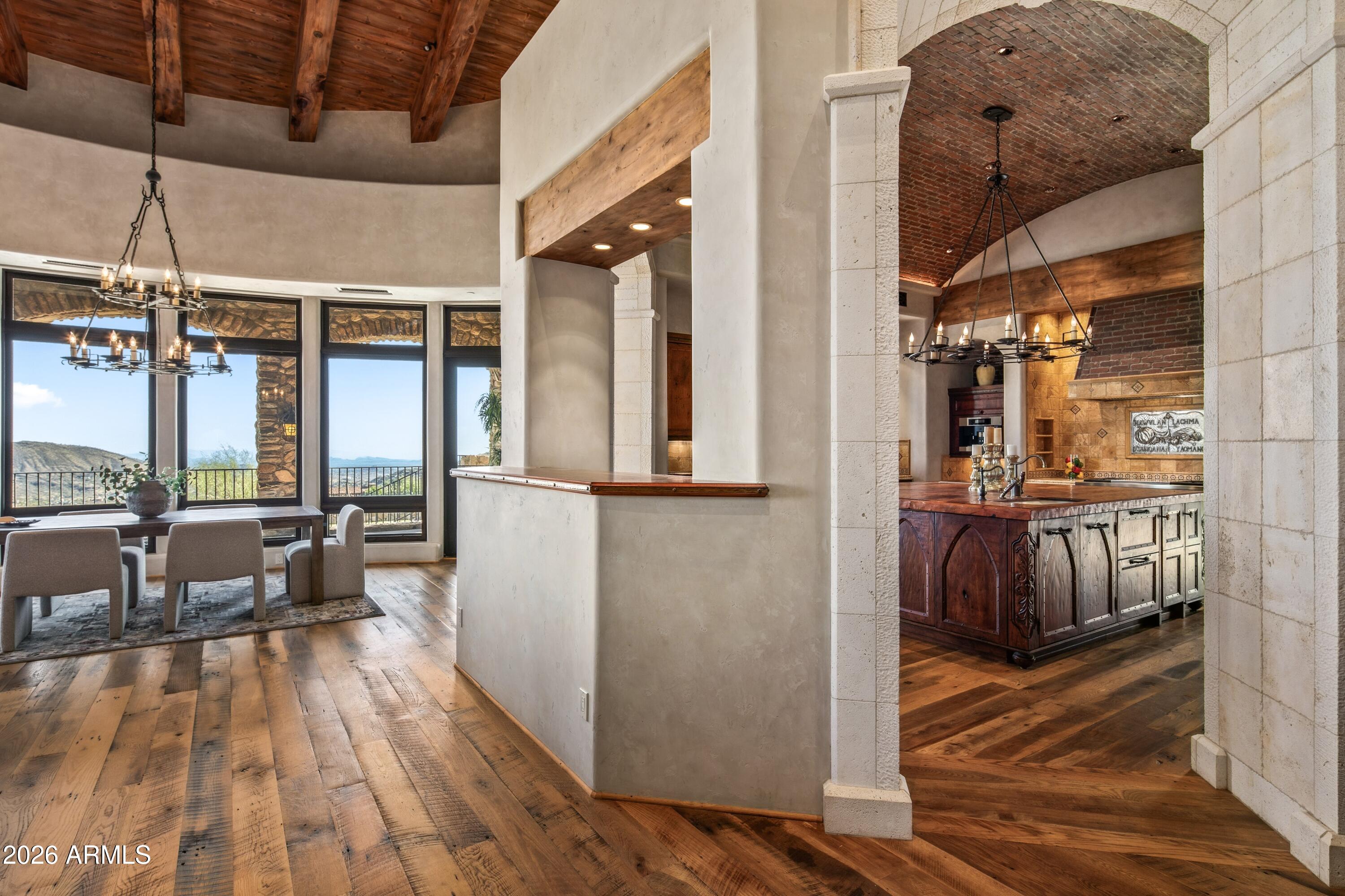 DESERT MOUNTAIN - Residential