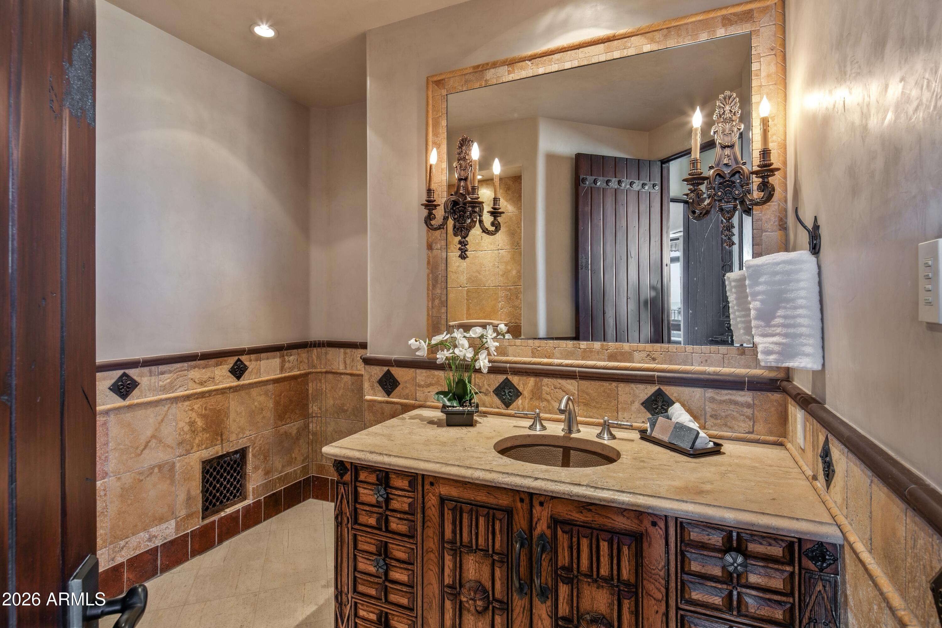 DESERT MOUNTAIN - Residential