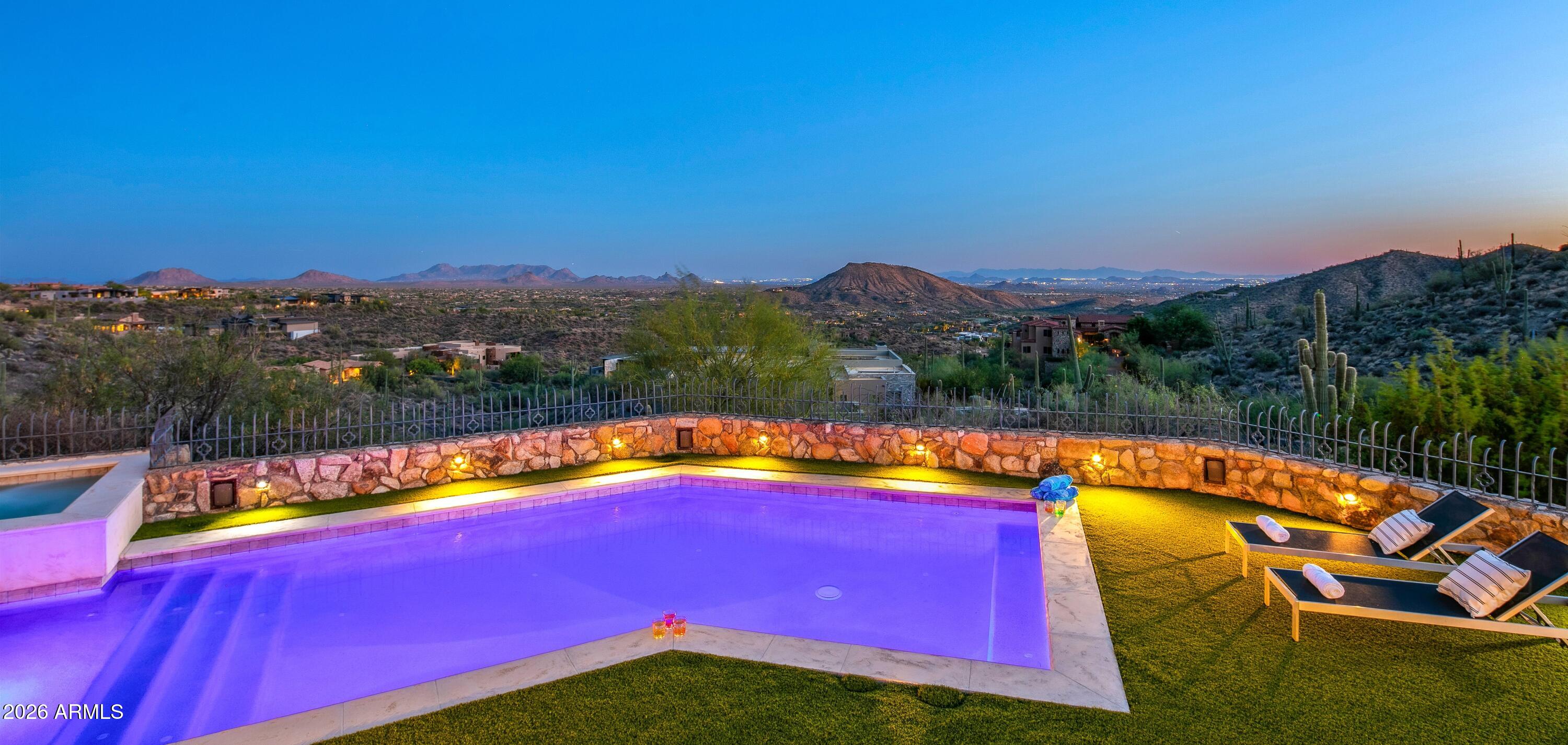 DESERT MOUNTAIN - Residential