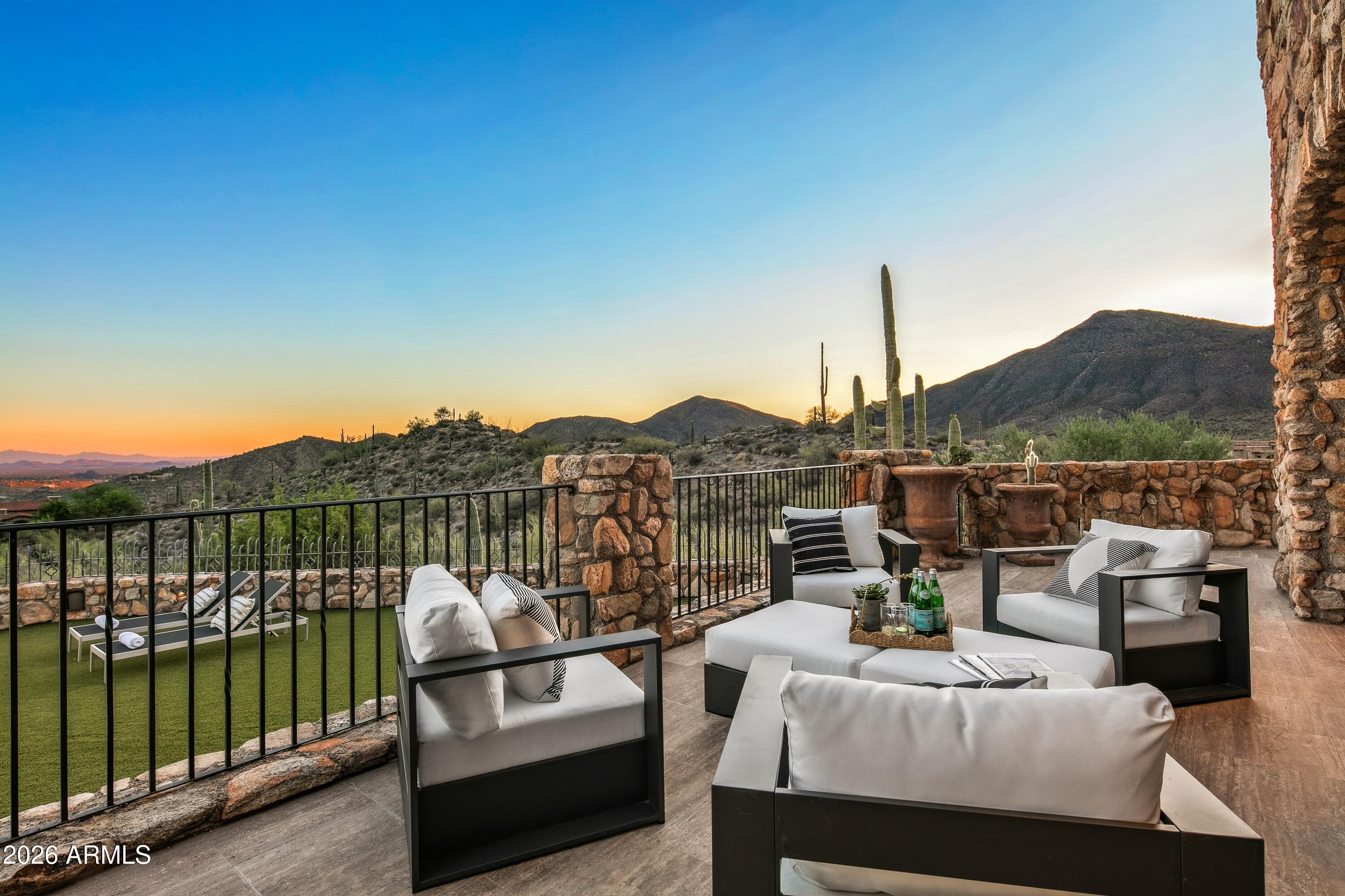 DESERT MOUNTAIN - Residential