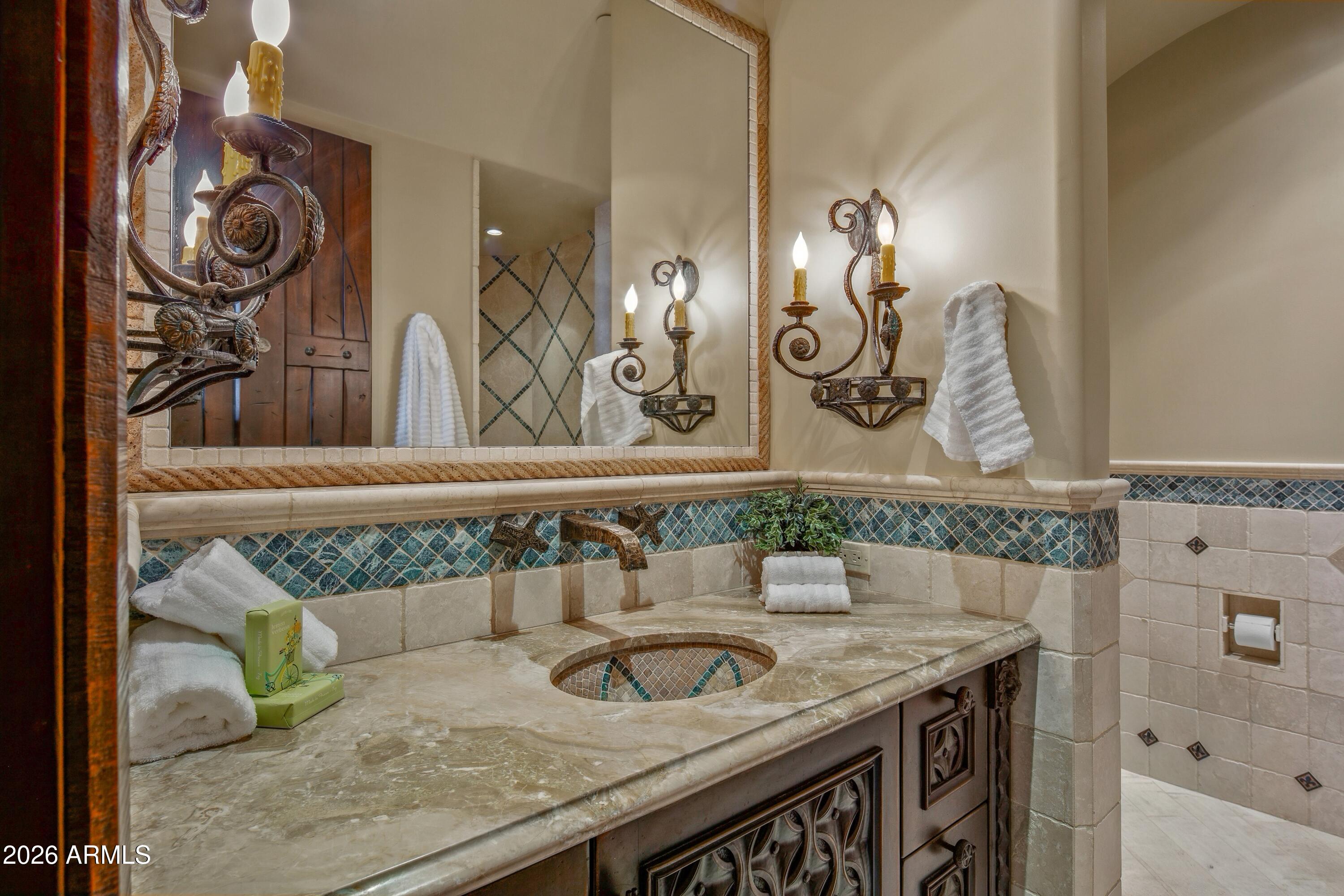 DESERT MOUNTAIN - Residential