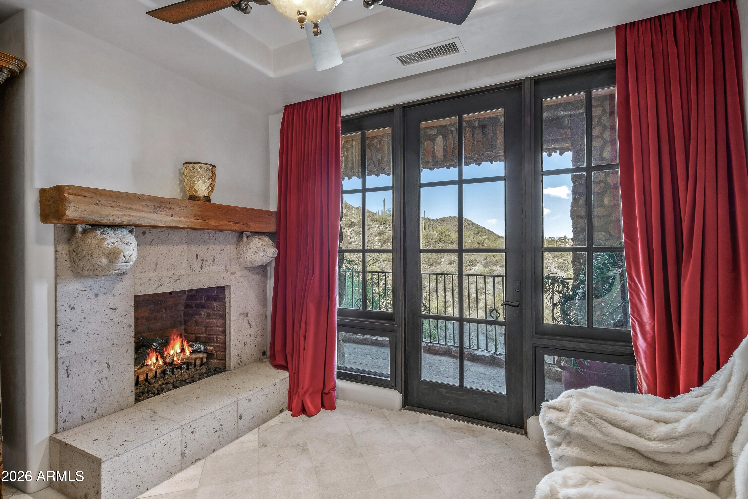 DESERT MOUNTAIN - Residential