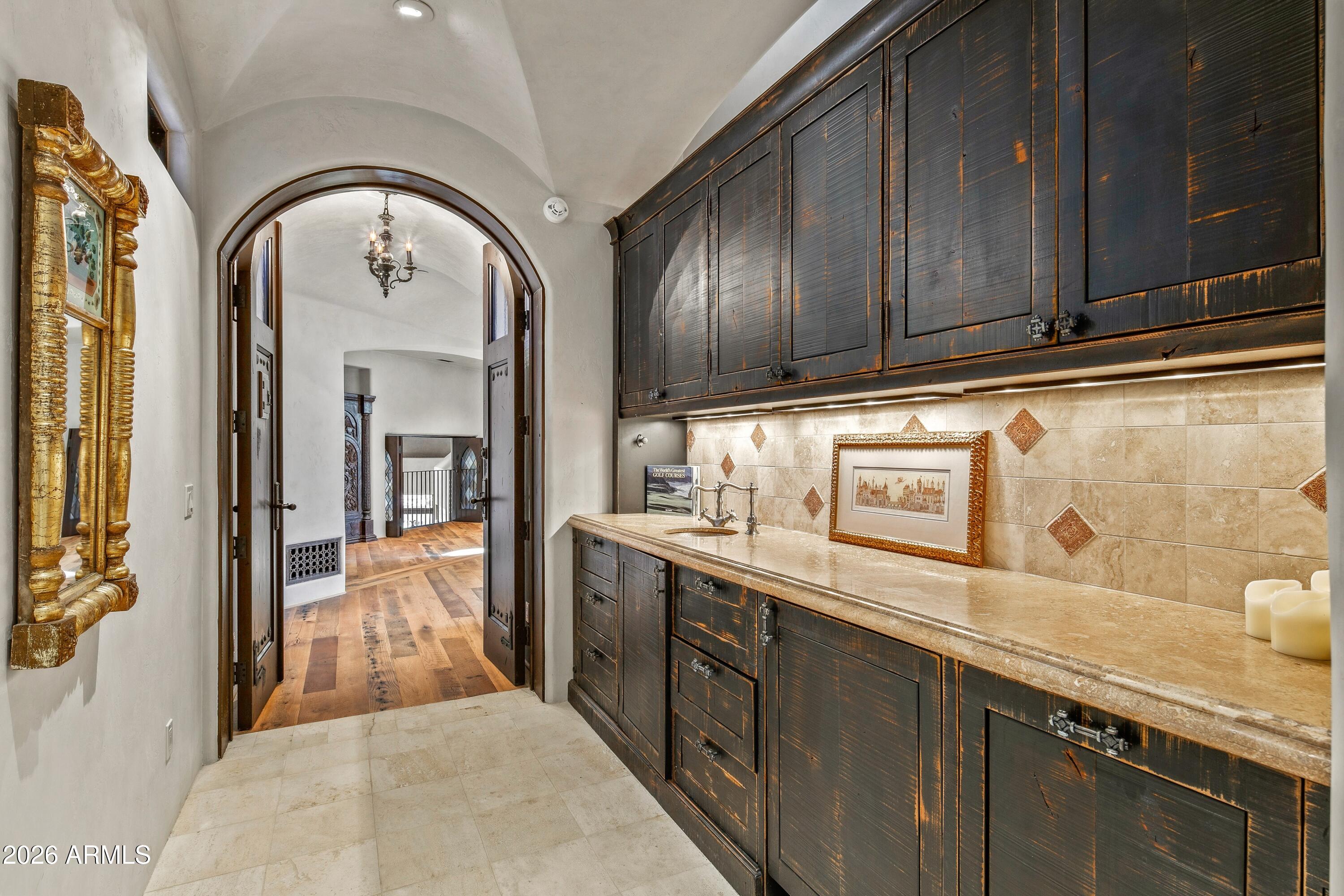DESERT MOUNTAIN - Residential