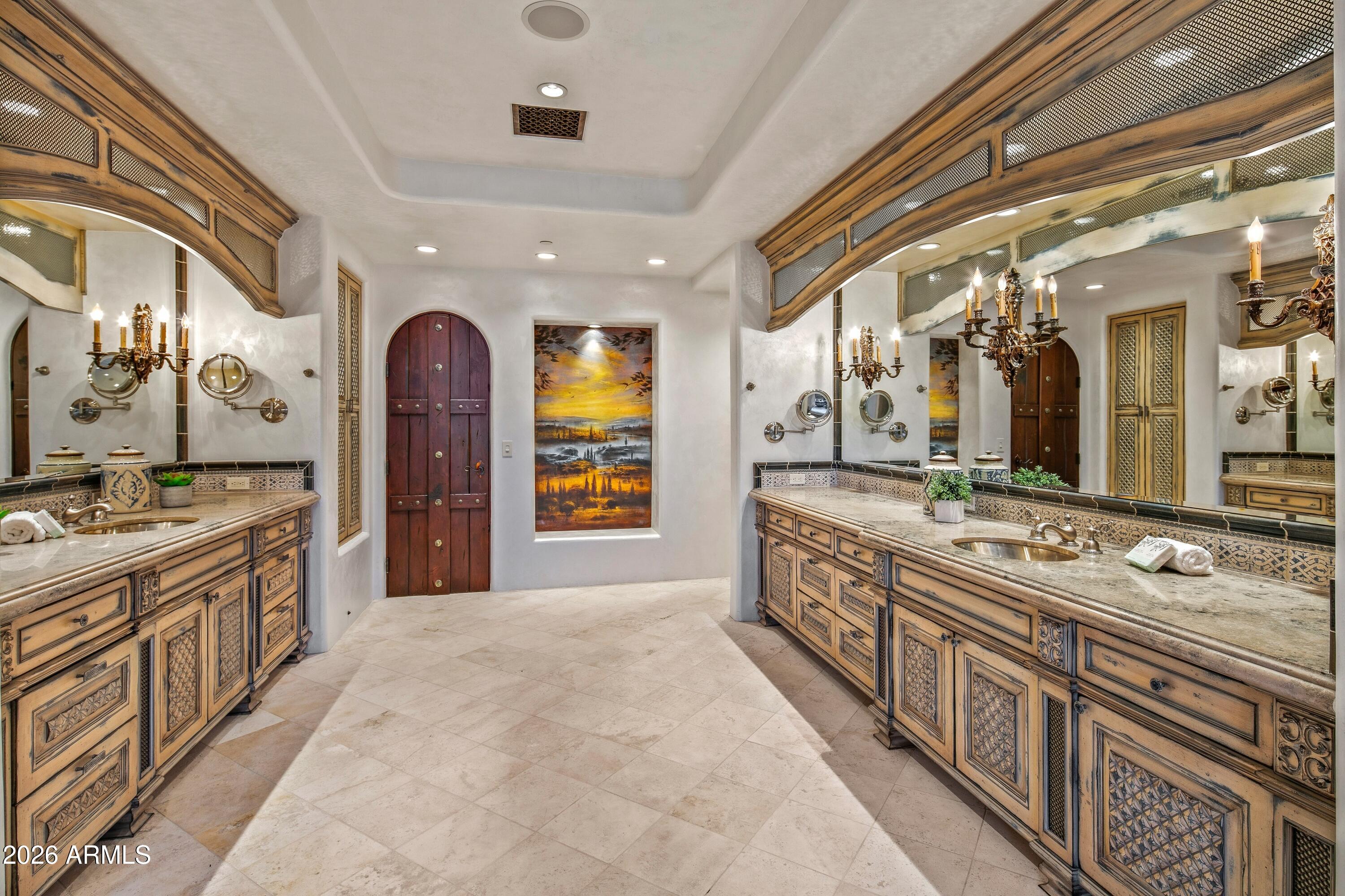 DESERT MOUNTAIN - Residential