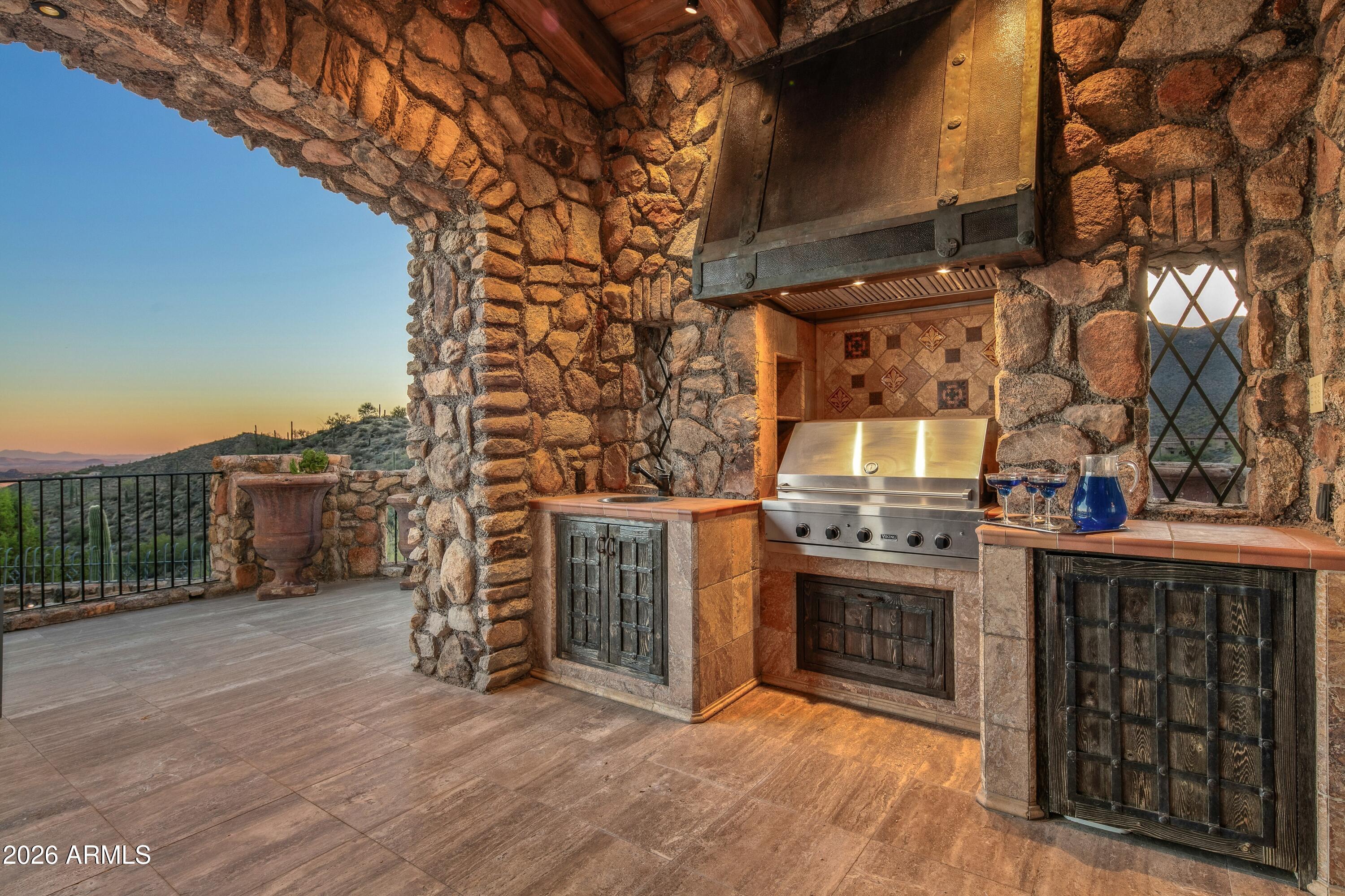 DESERT MOUNTAIN - Residential