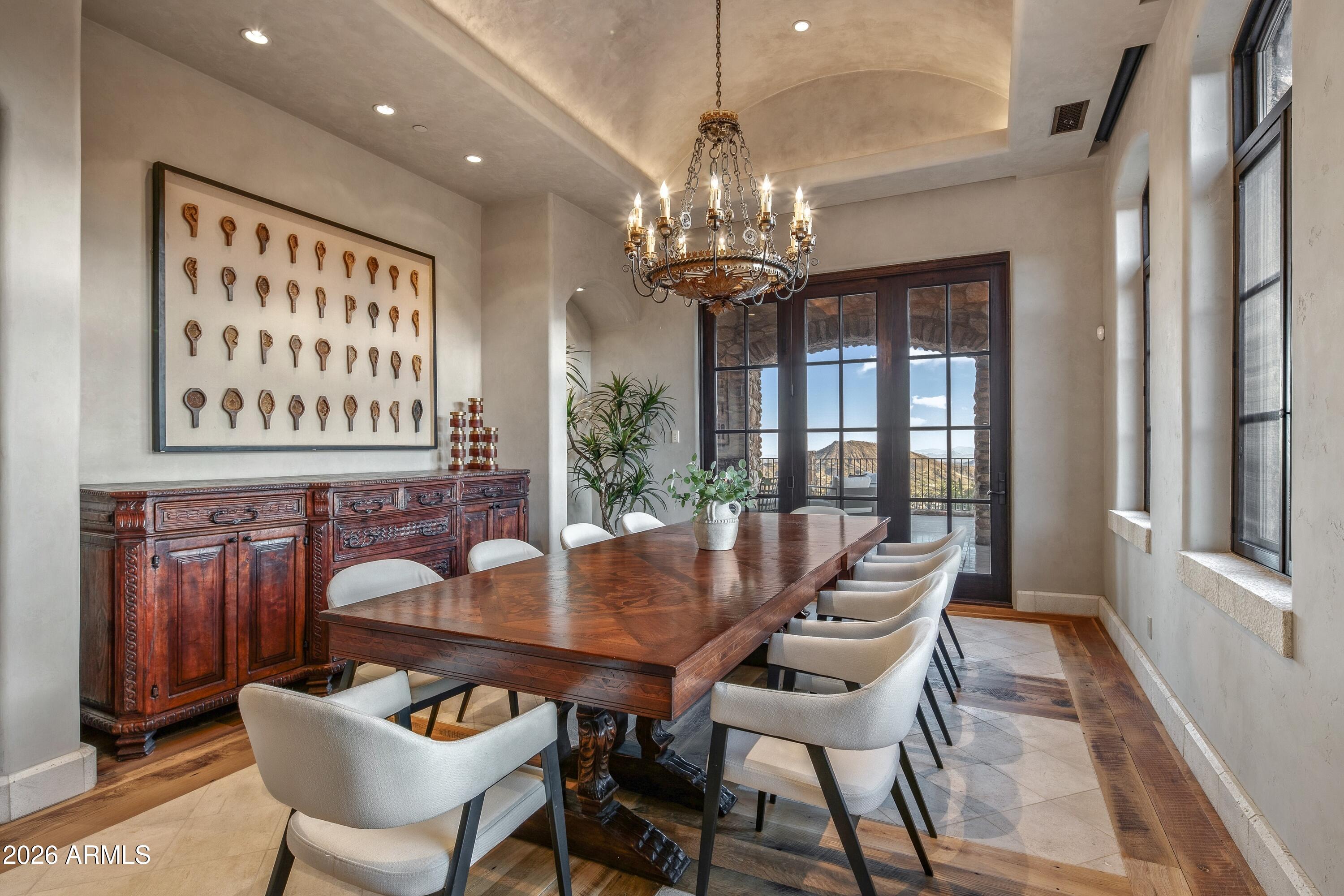 DESERT MOUNTAIN - Residential