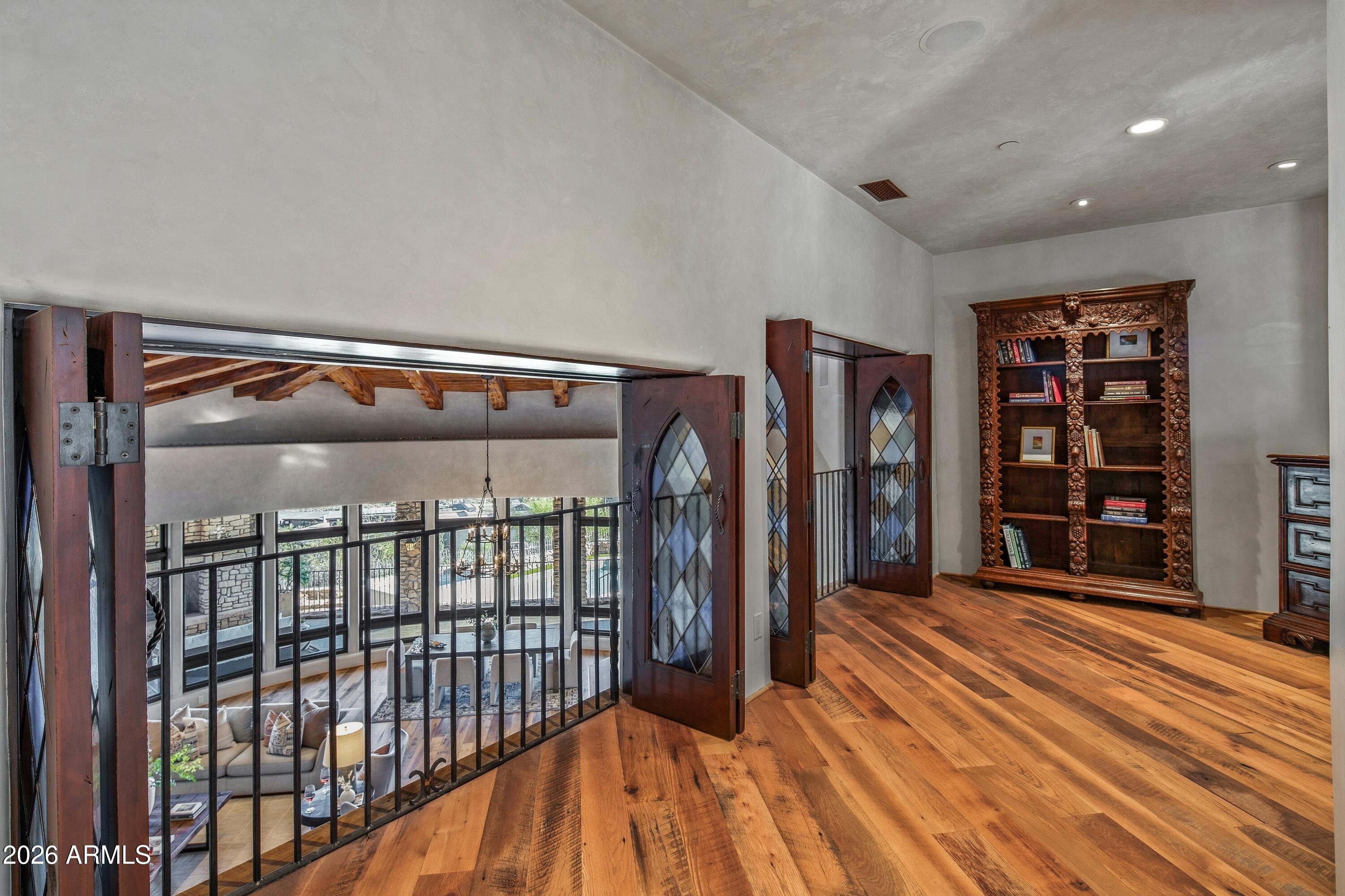 DESERT MOUNTAIN - Residential