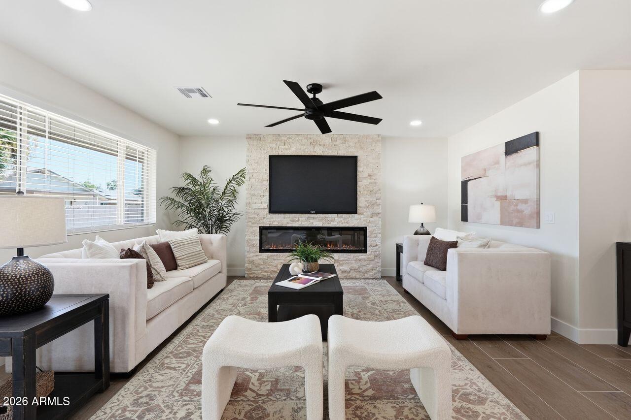 SUN CITY UNIT 23 - Residential