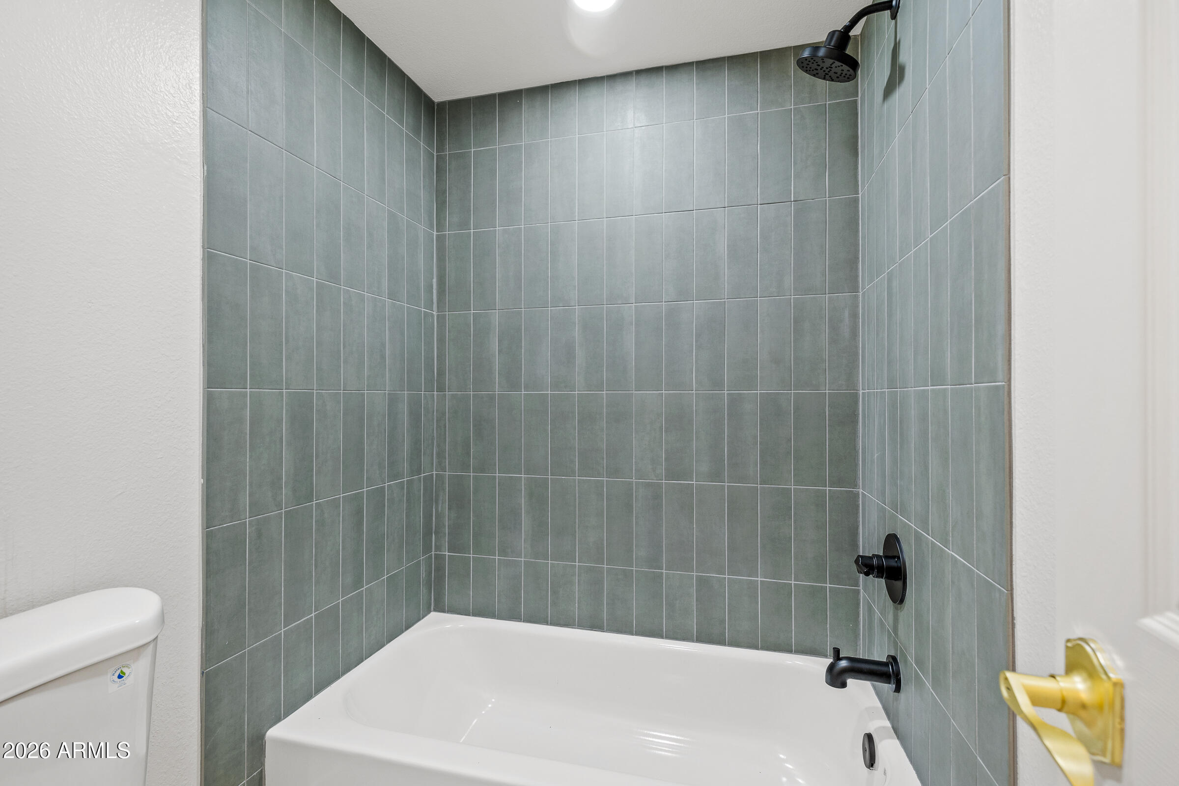 CONTINENTAL TOWNHOUSE 1 - Residential