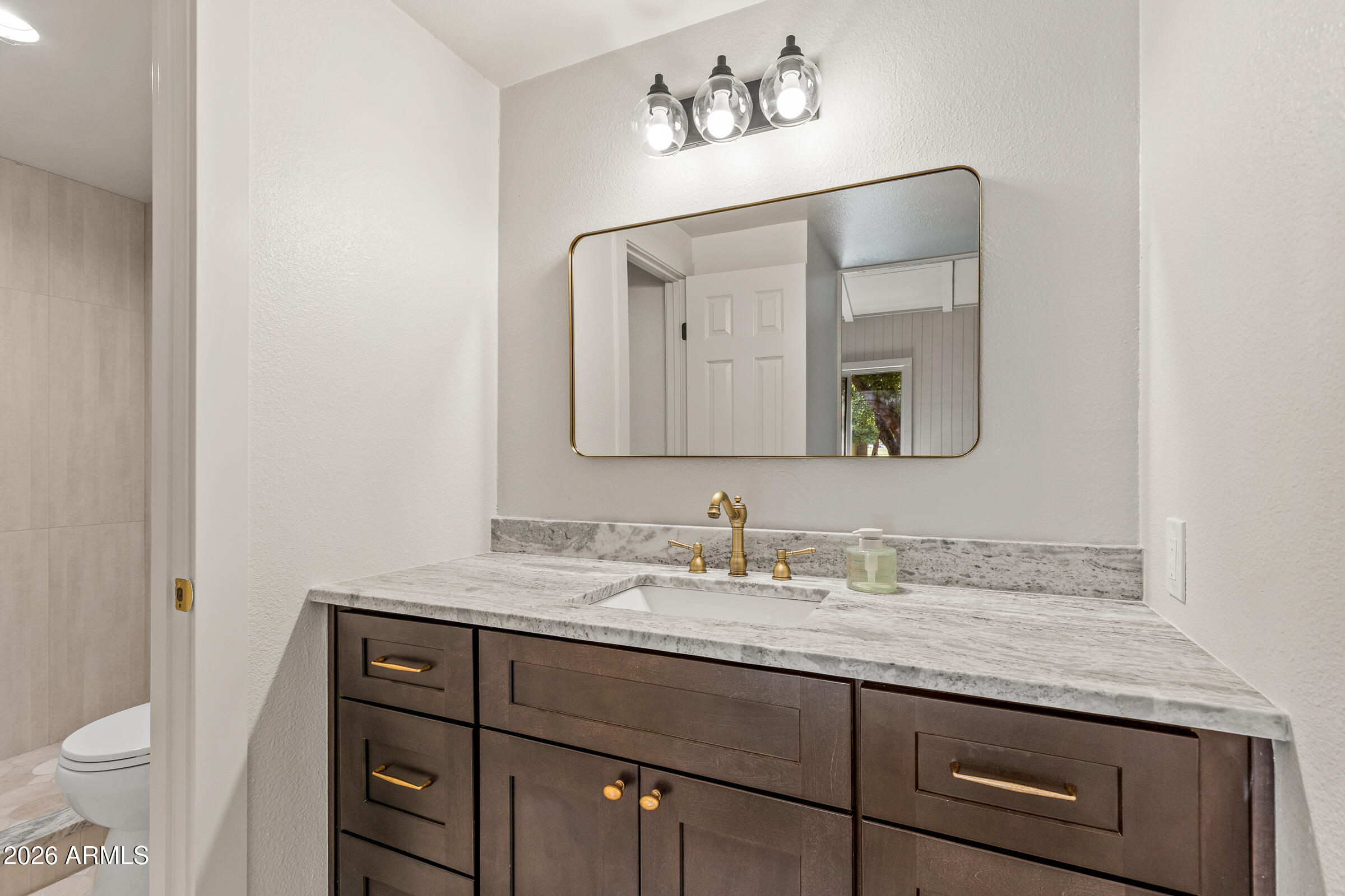 CONTINENTAL TOWNHOUSE 1 - Residential