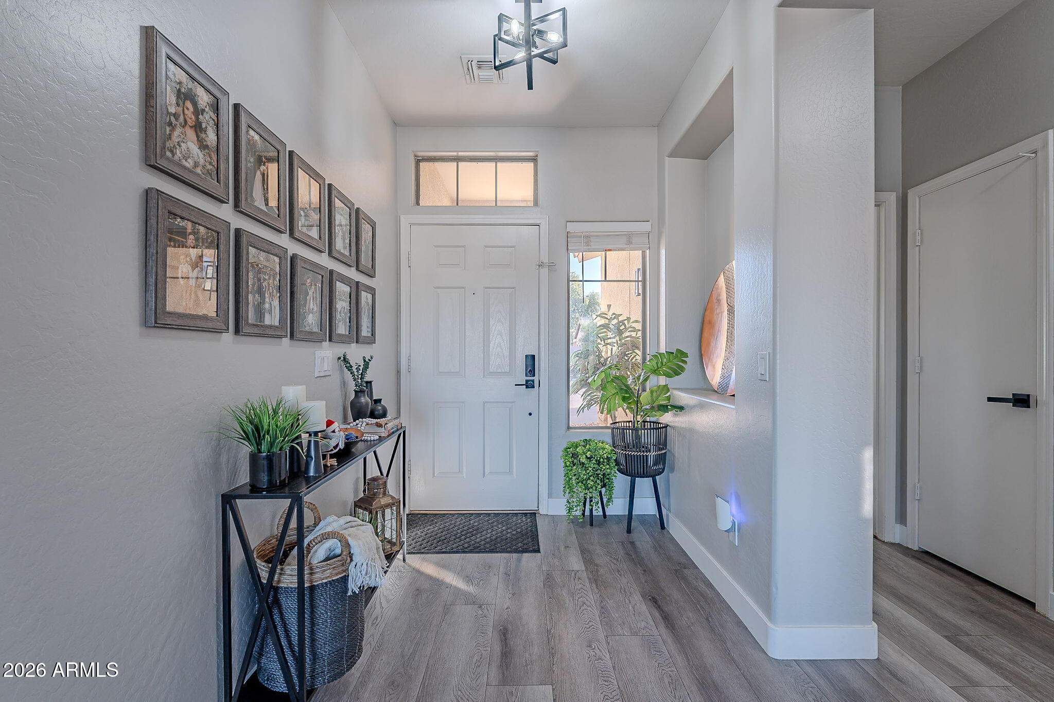 QUEENLAND MANOR PHASE 2 - Residential