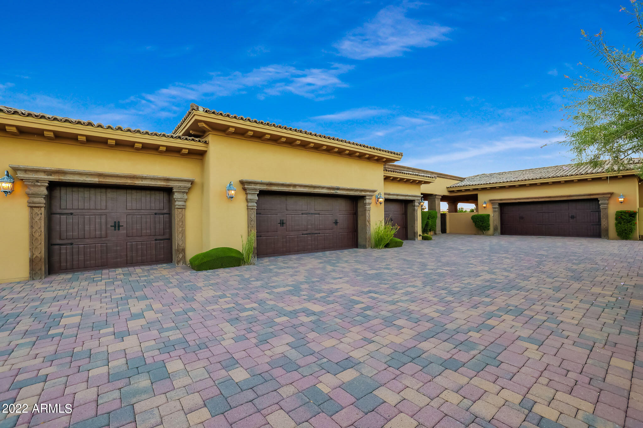 Troon Canyon Estates - Residential