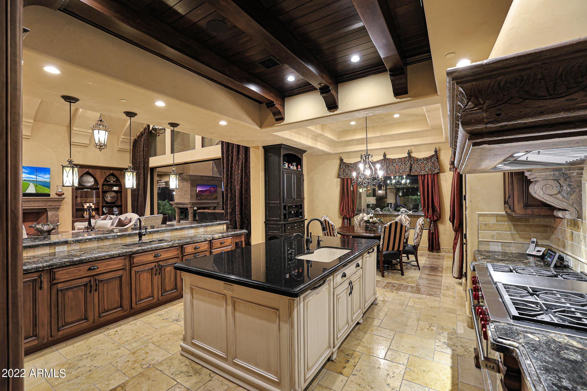 Troon Canyon Estates - Residential