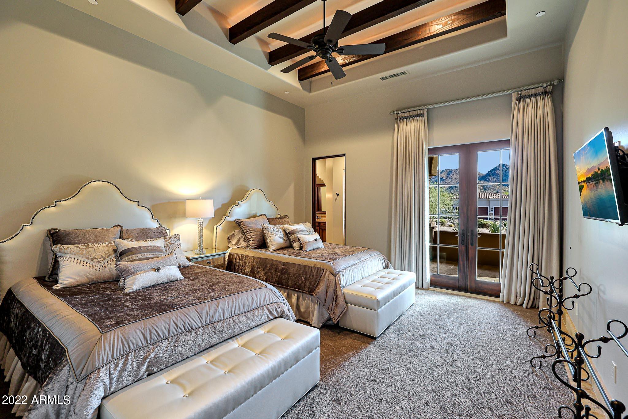 Troon Canyon Estates - Residential