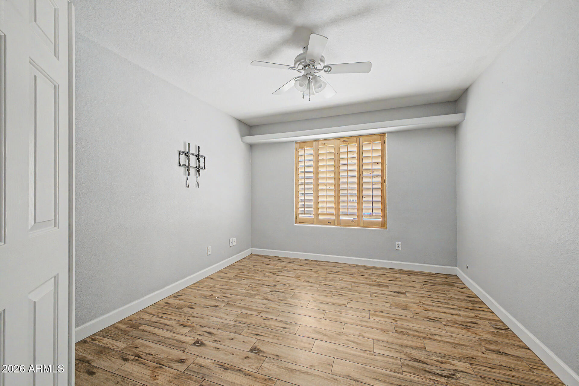 HIGLEY GROVES - Residential