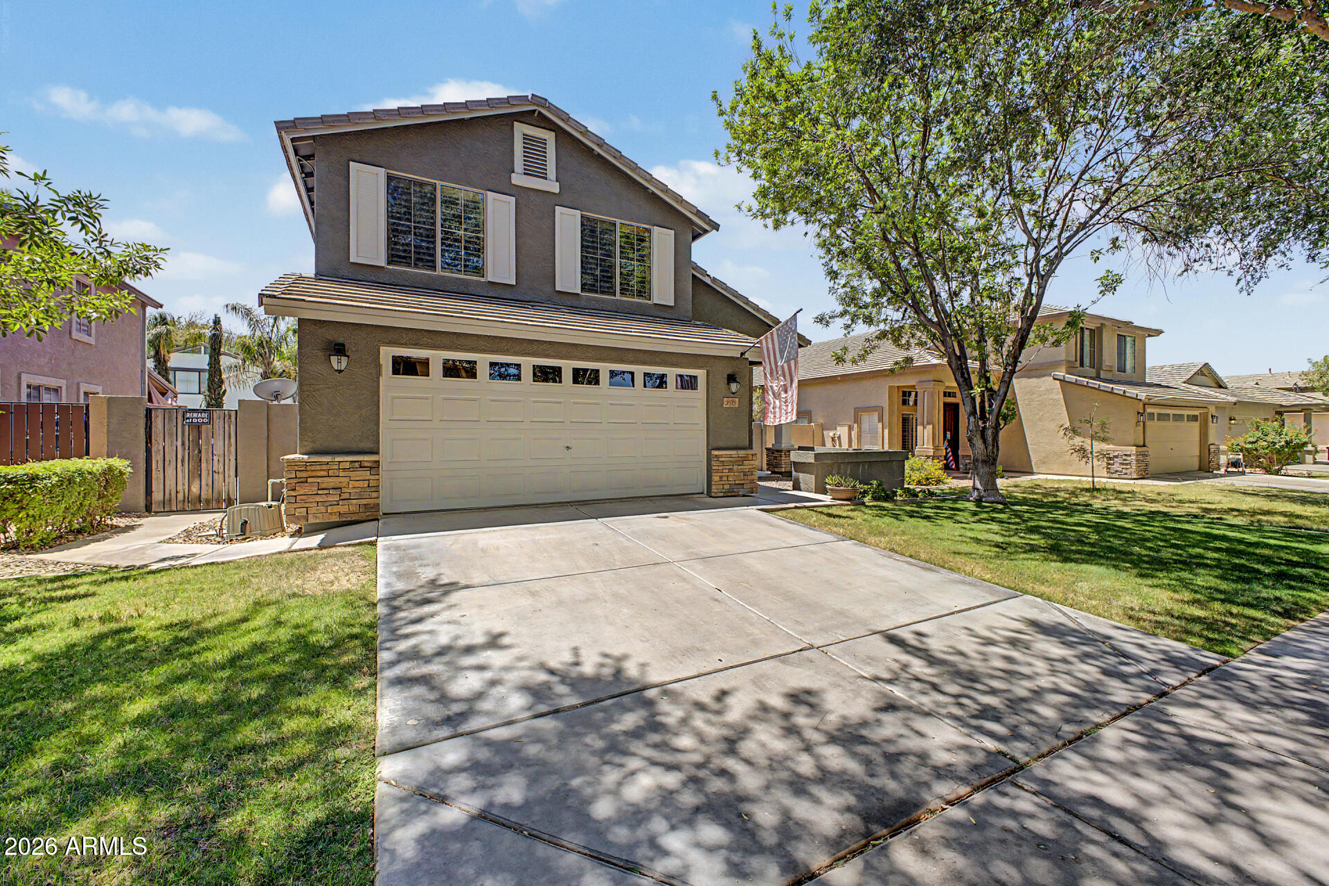 HIGLEY GROVES - Residential