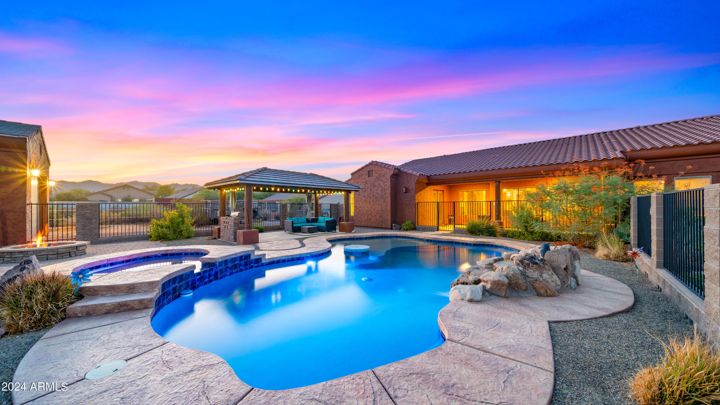 BEAUTIFUL ARIZONA ESTATES SUB - Residential