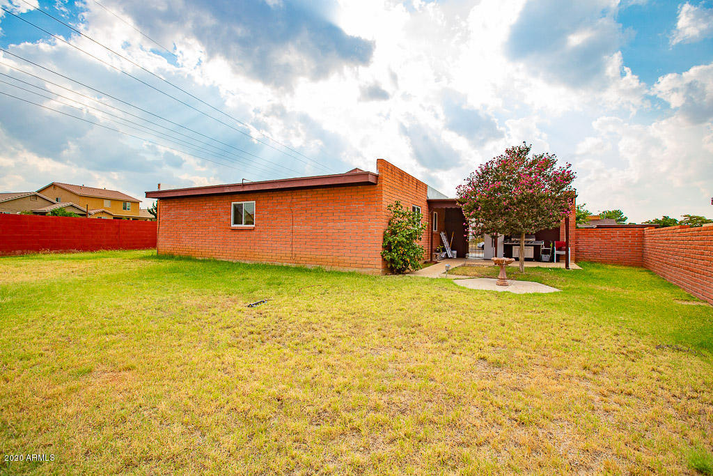 THE MEADOWS - Residential