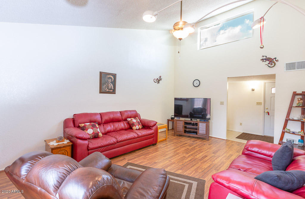 THE MEADOWS - Residential
