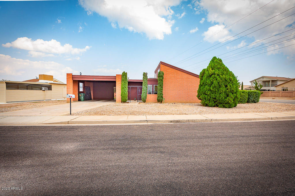 THE MEADOWS - Residential