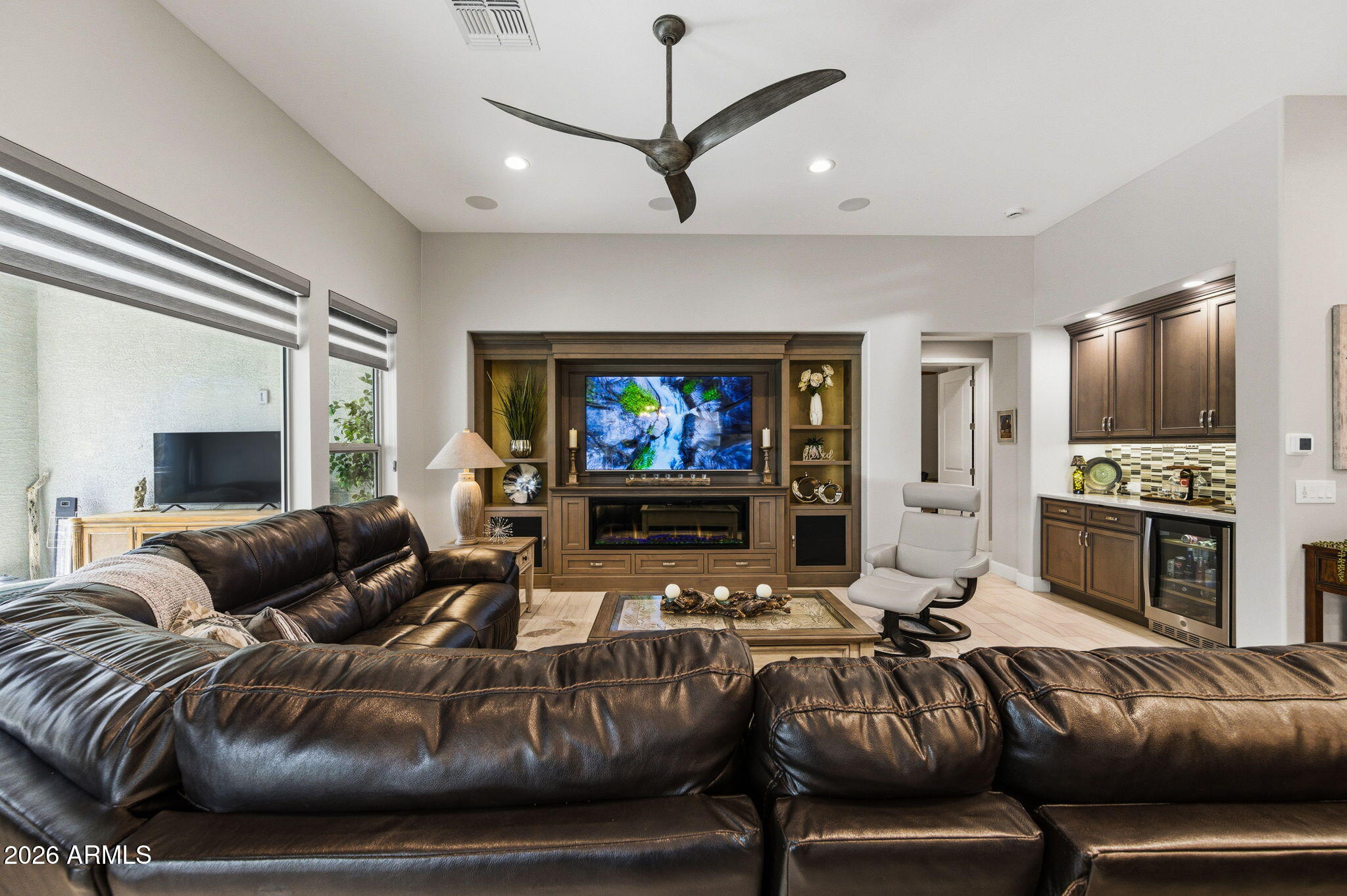 ROBSON RANCH - Residential