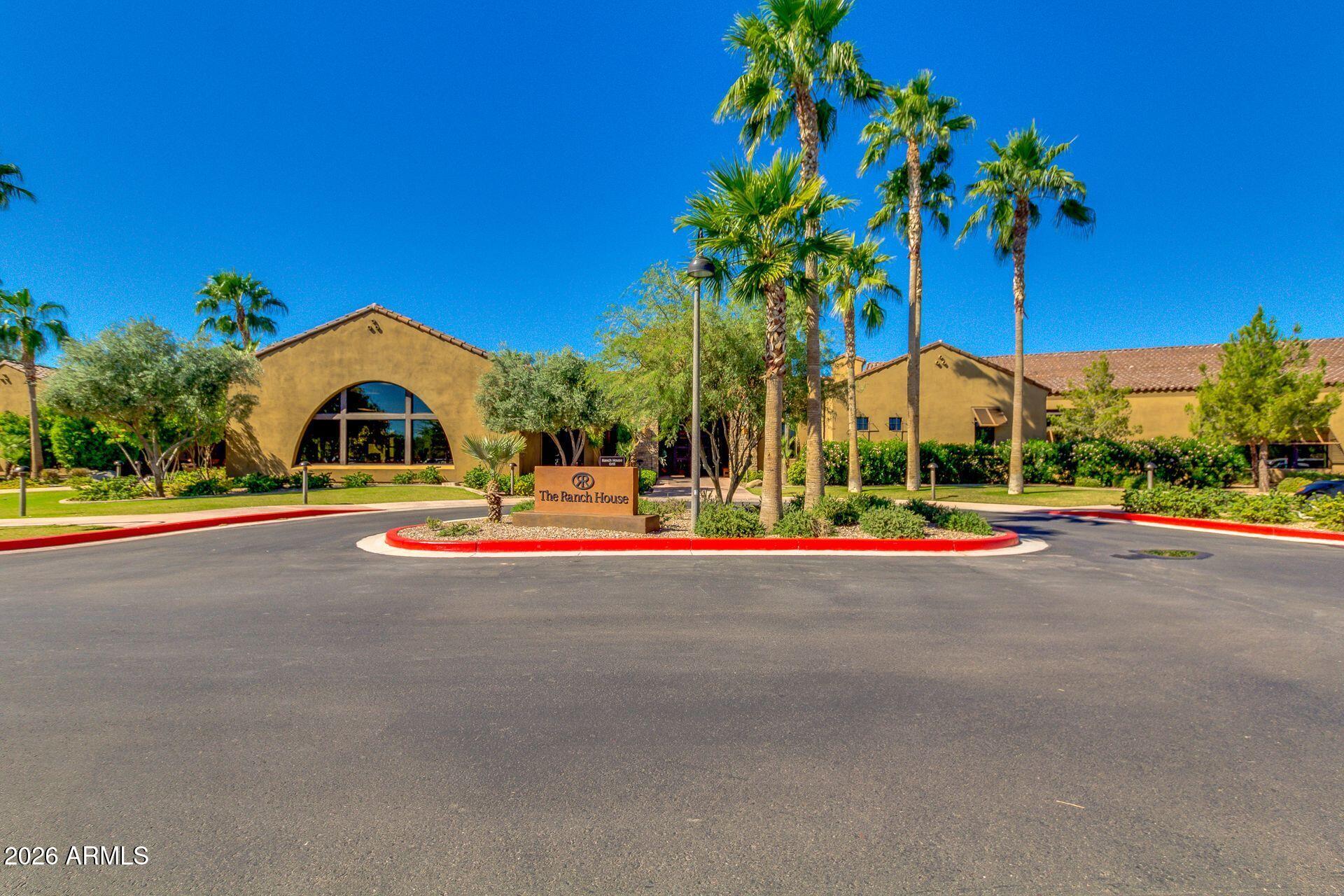 ROBSON RANCH - Residential