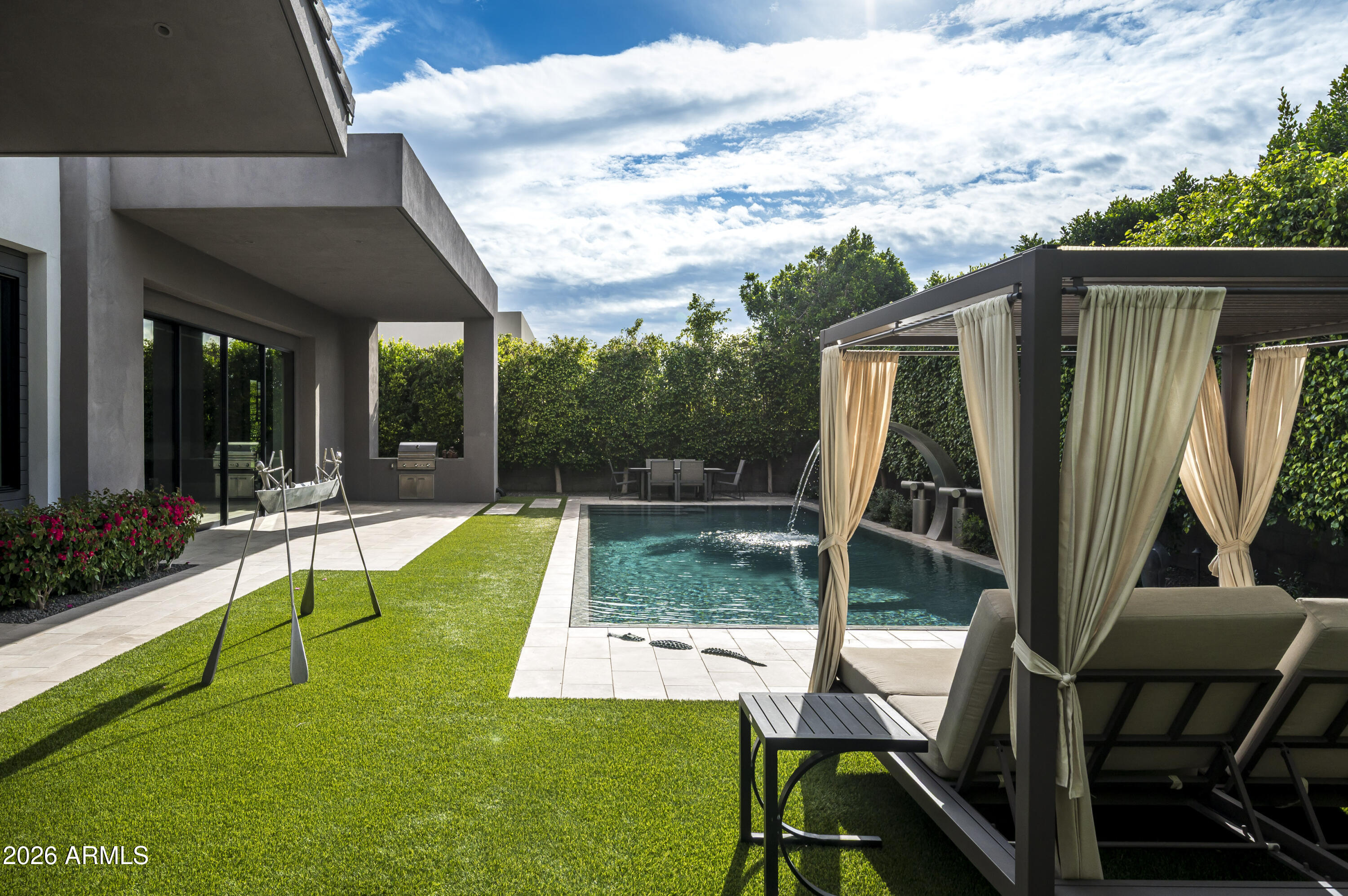 RITZ-CARLTON PARCEL B - Residential