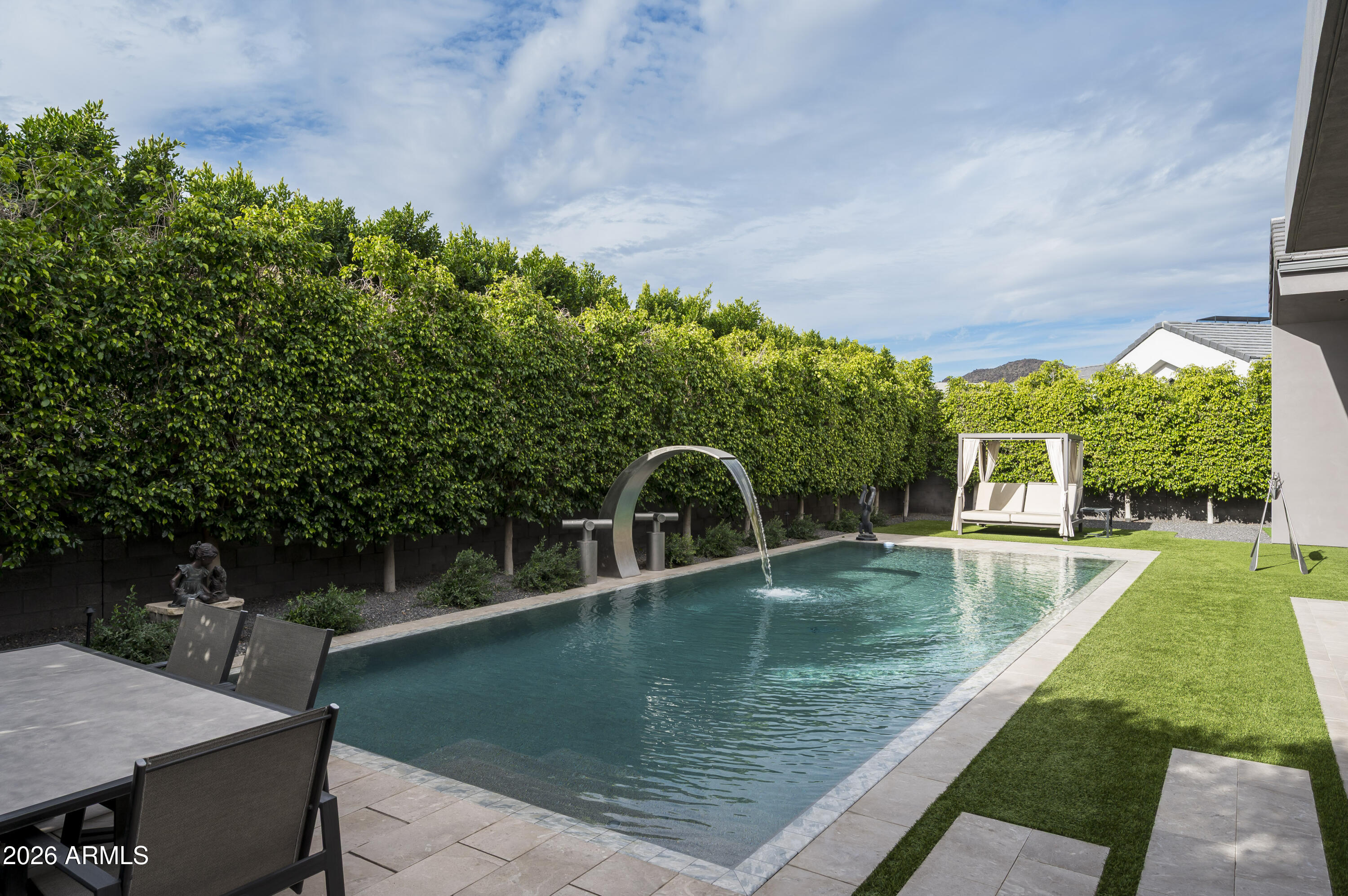 RITZ-CARLTON PARCEL B - Residential