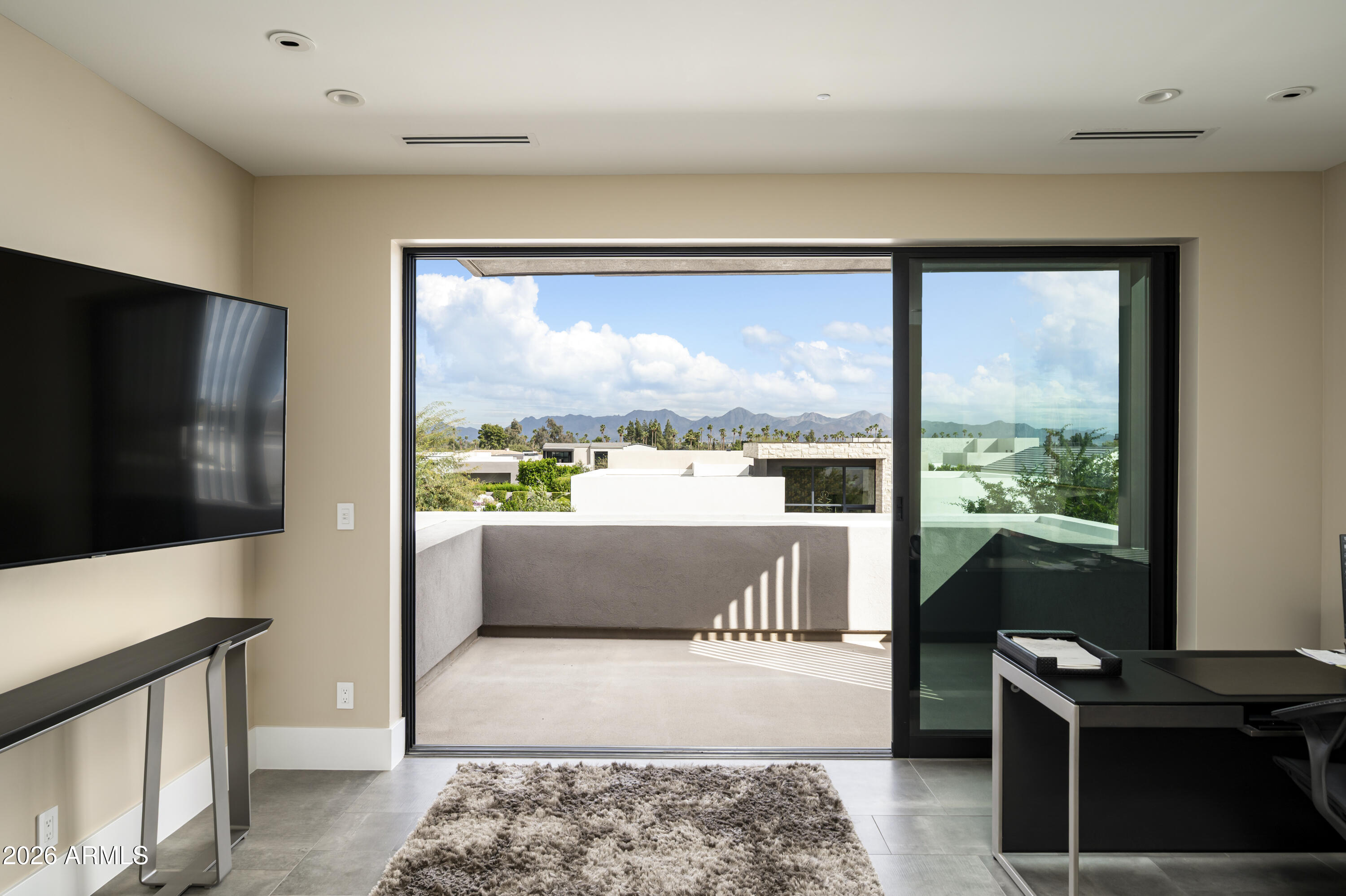 RITZ-CARLTON PARCEL B - Residential