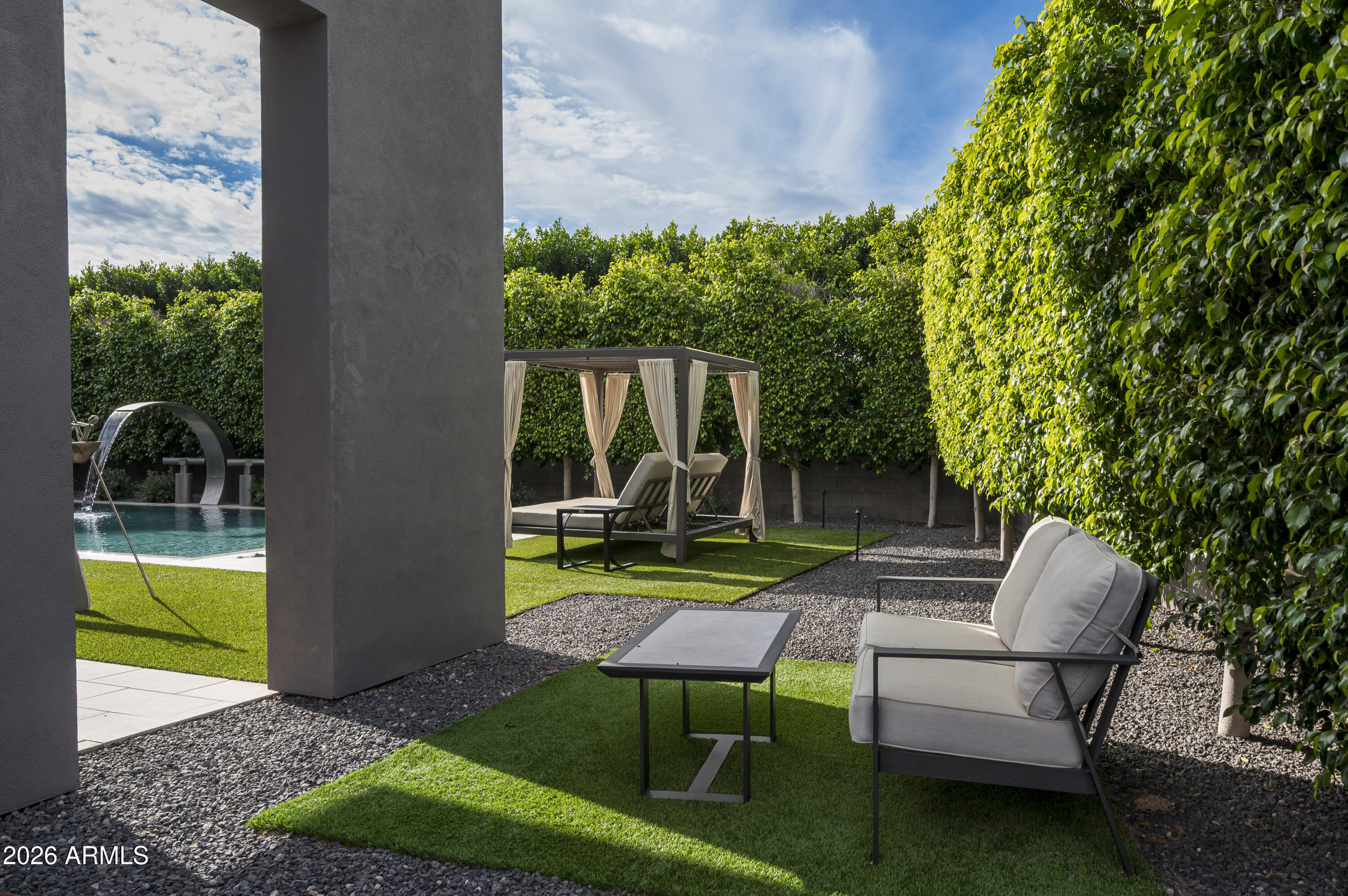 RITZ-CARLTON PARCEL B - Residential