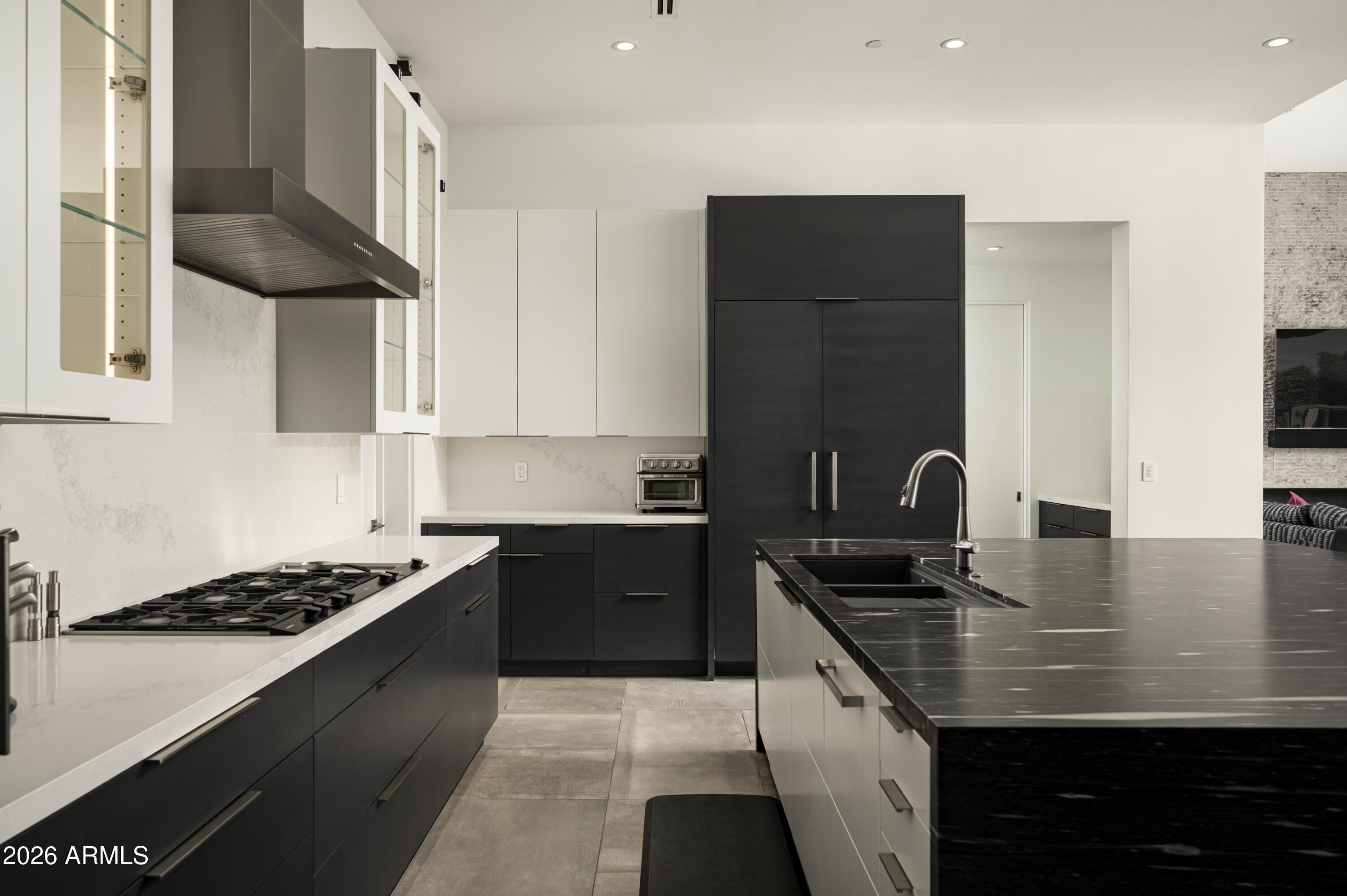 RITZ-CARLTON PARCEL B - Residential