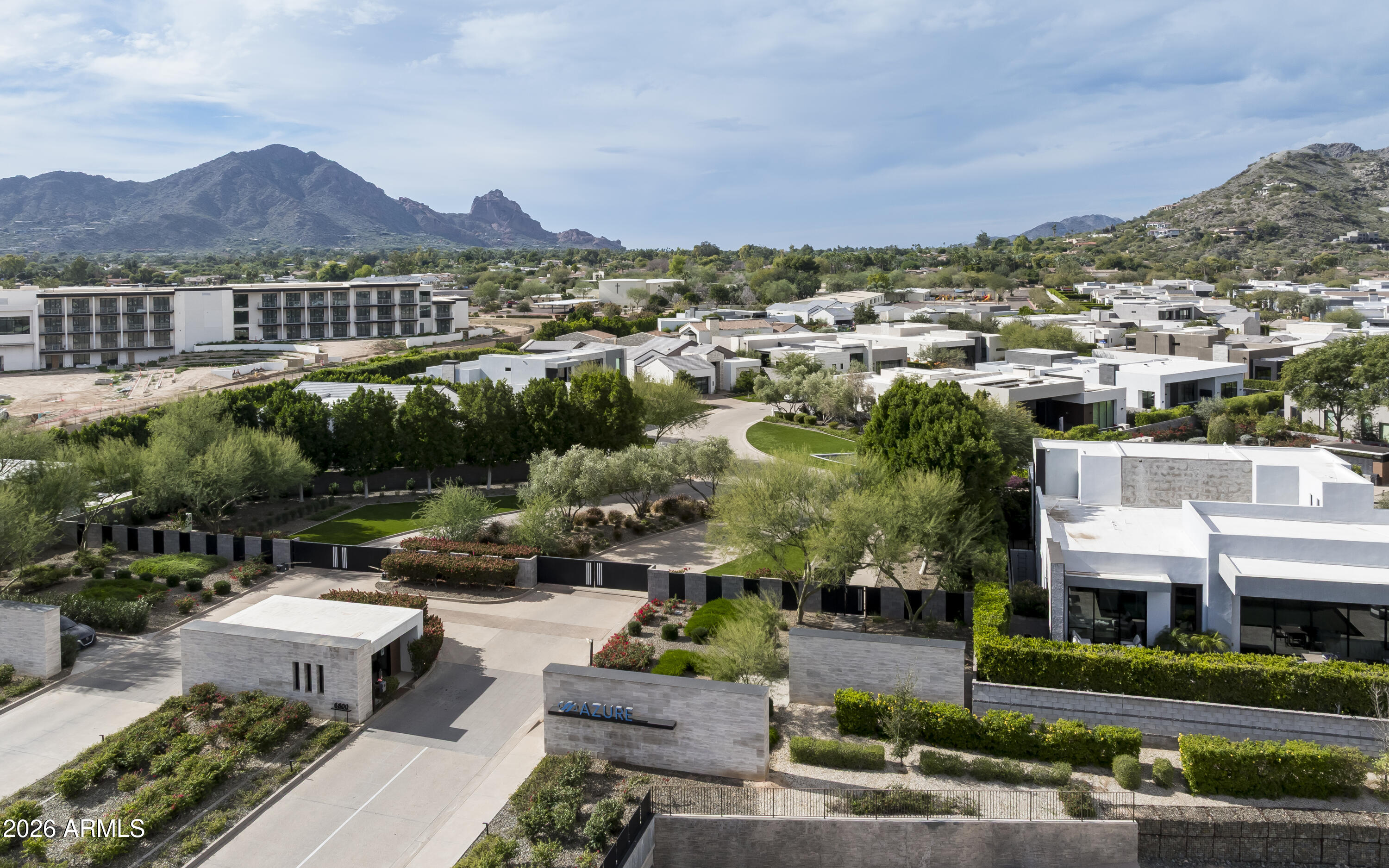 RITZ-CARLTON PARCEL B - Residential