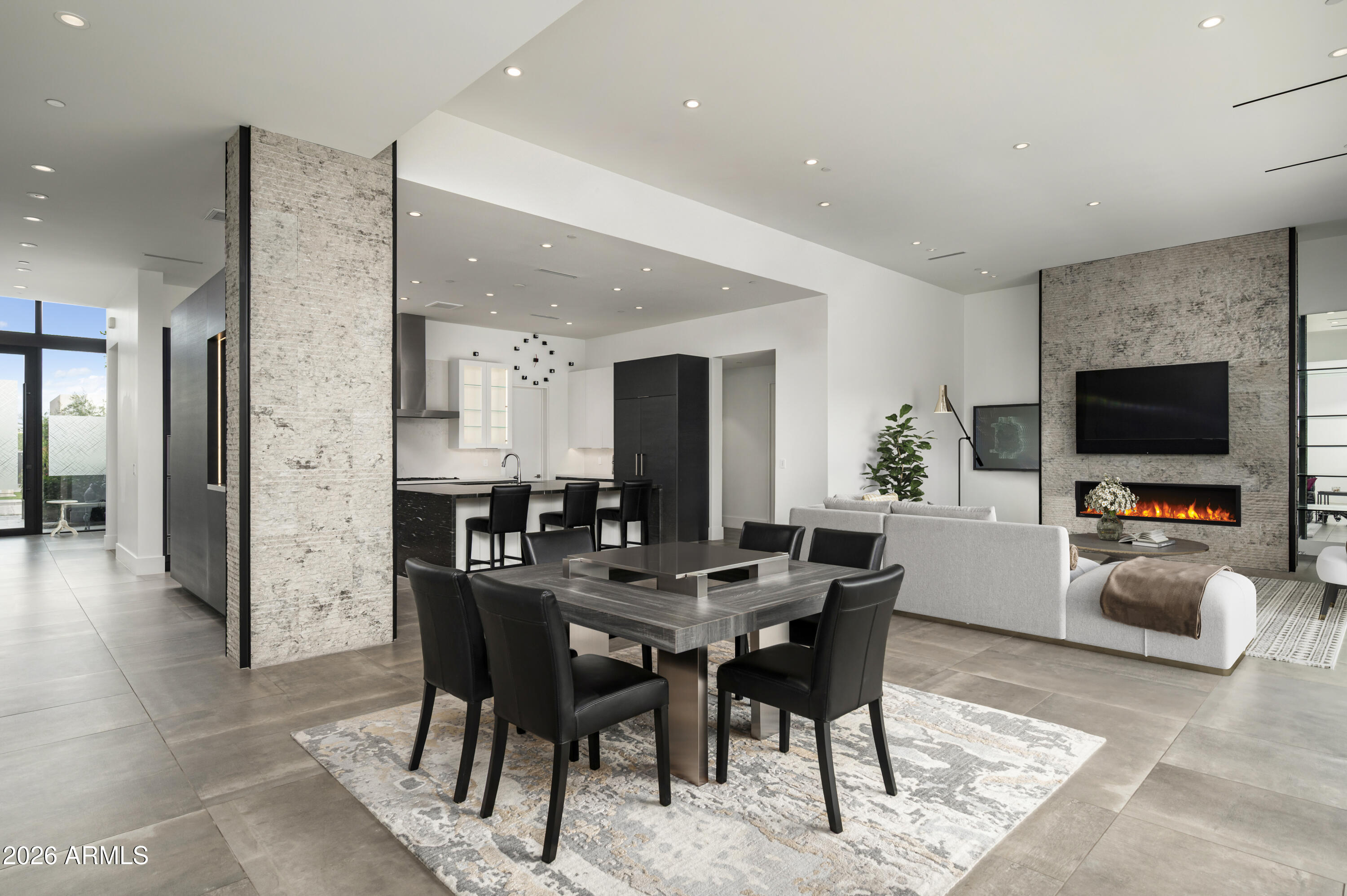 RITZ-CARLTON PARCEL B - Residential