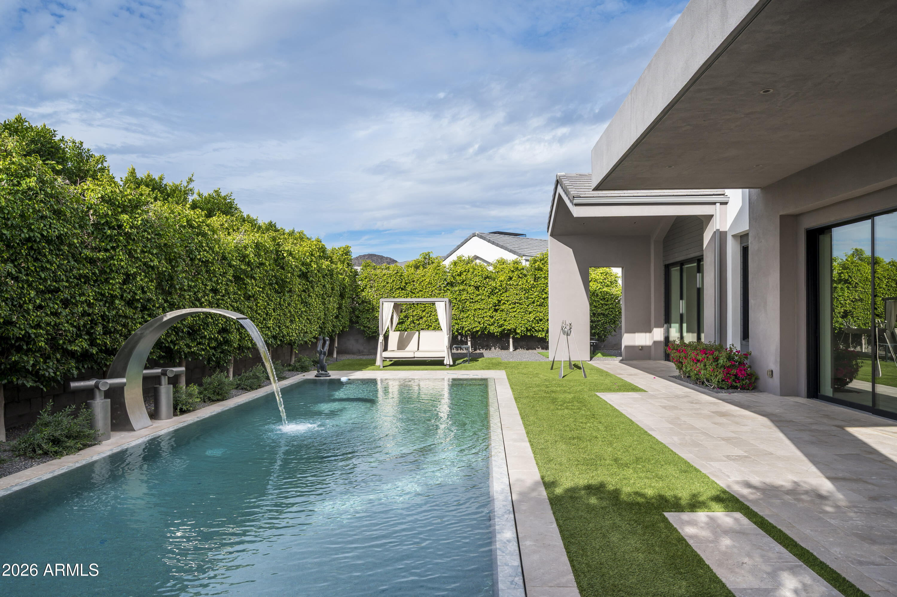 RITZ-CARLTON PARCEL B - Residential