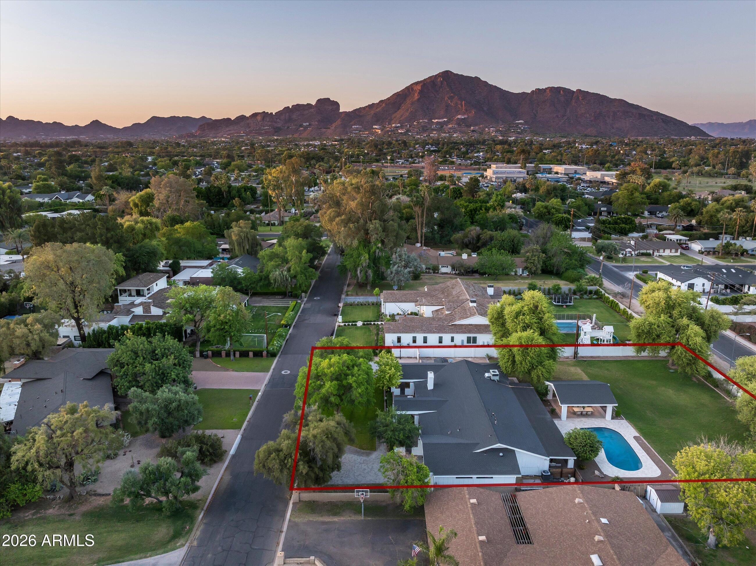 GROVE PARK ESTATES PLAT B - Residential