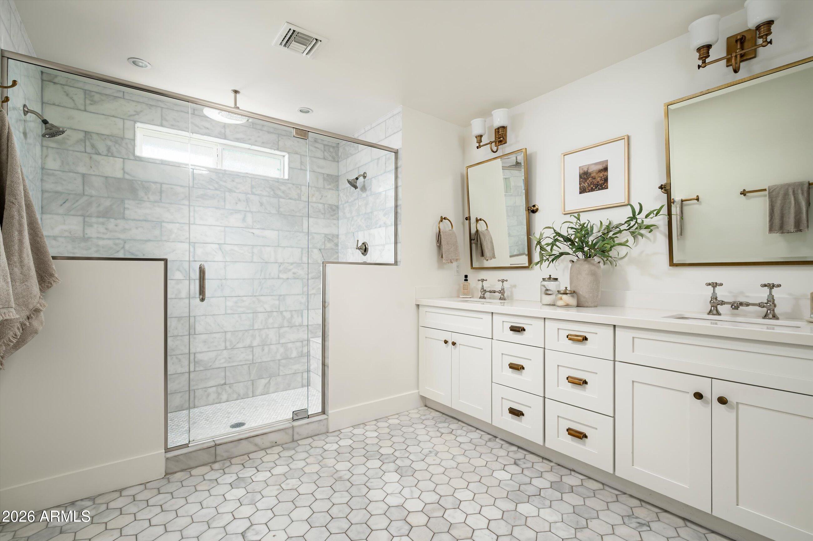 GROVE PARK ESTATES PLAT B - Residential