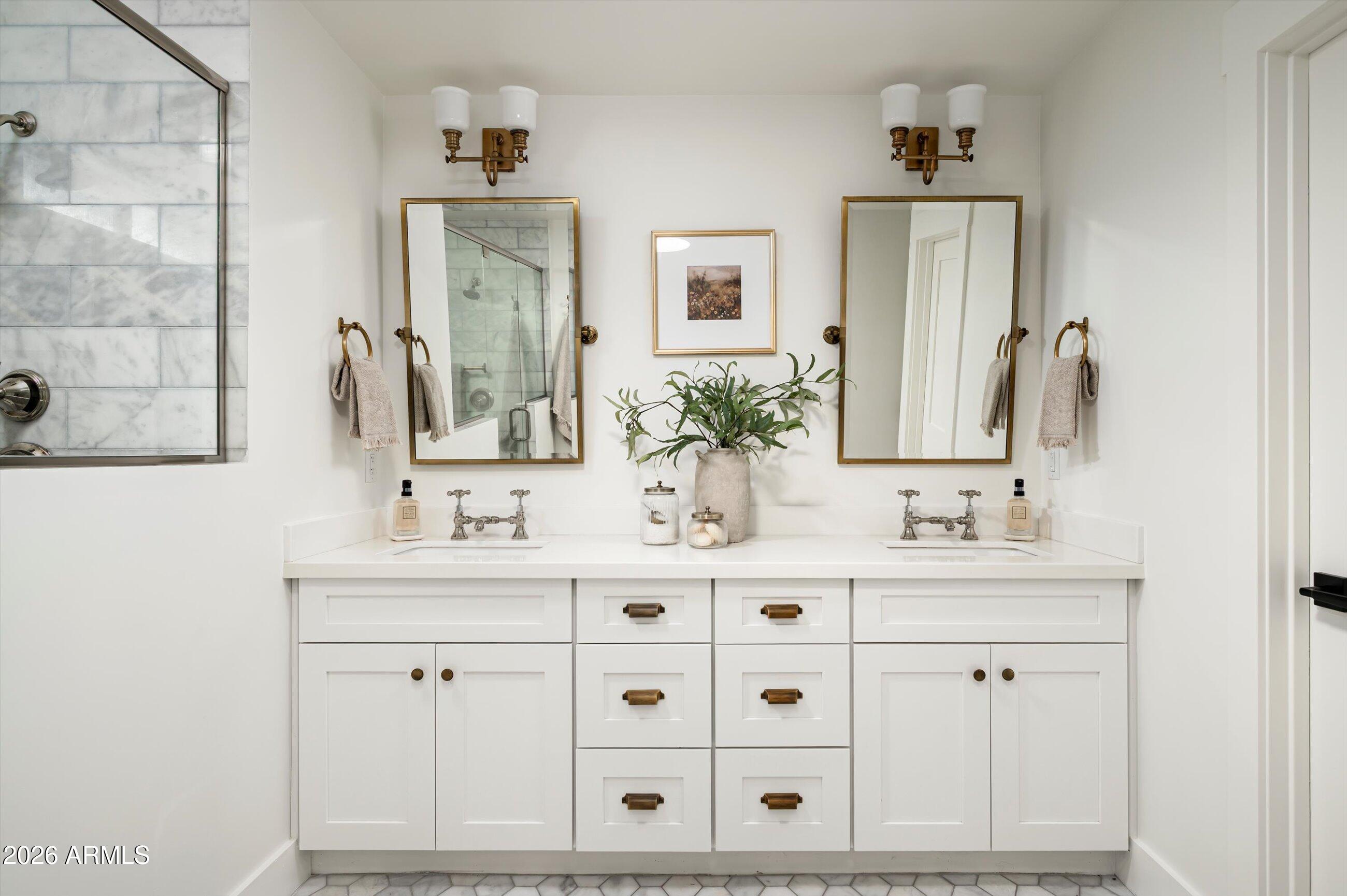 GROVE PARK ESTATES PLAT B - Residential