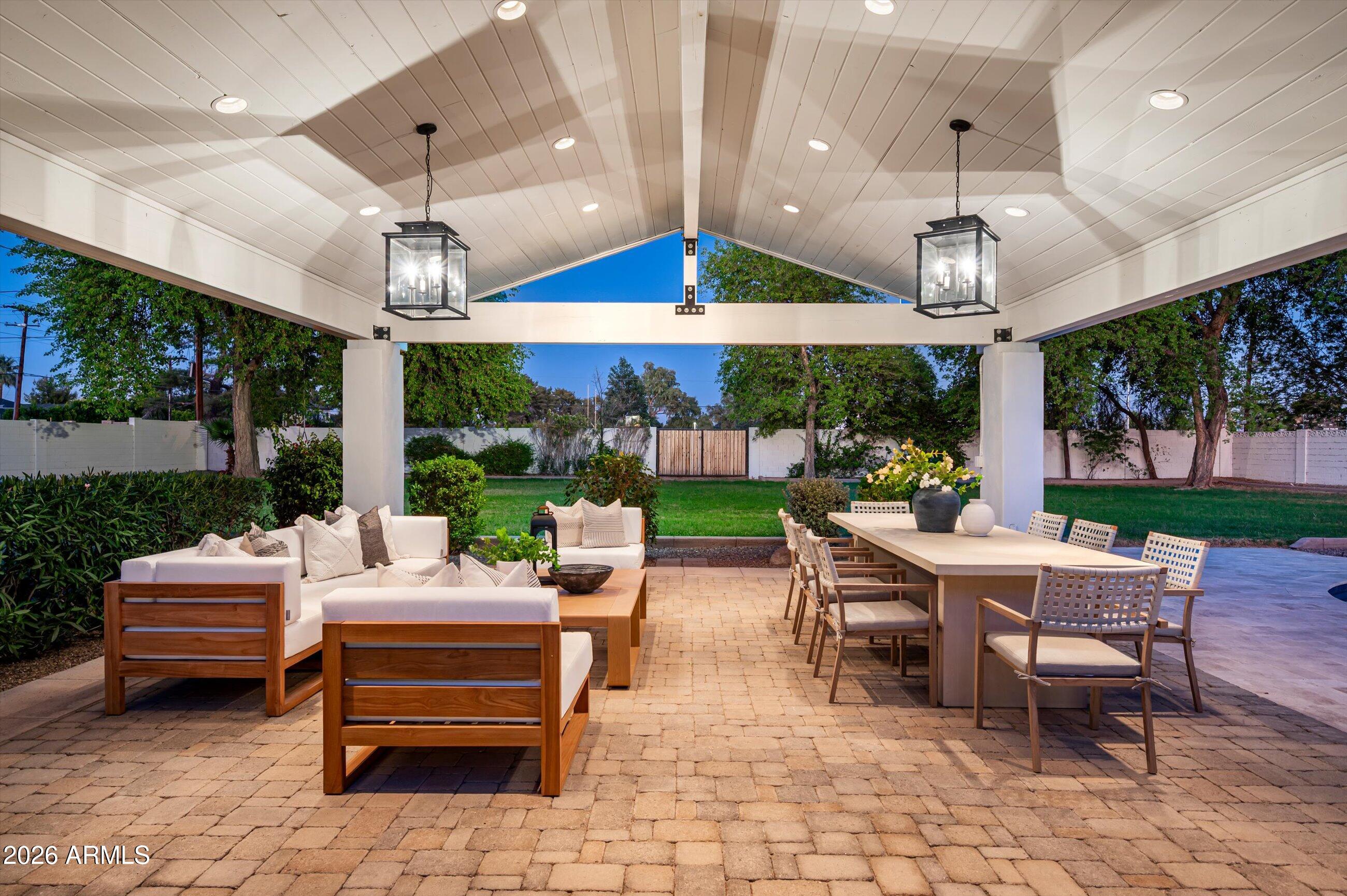 GROVE PARK ESTATES PLAT B - Residential