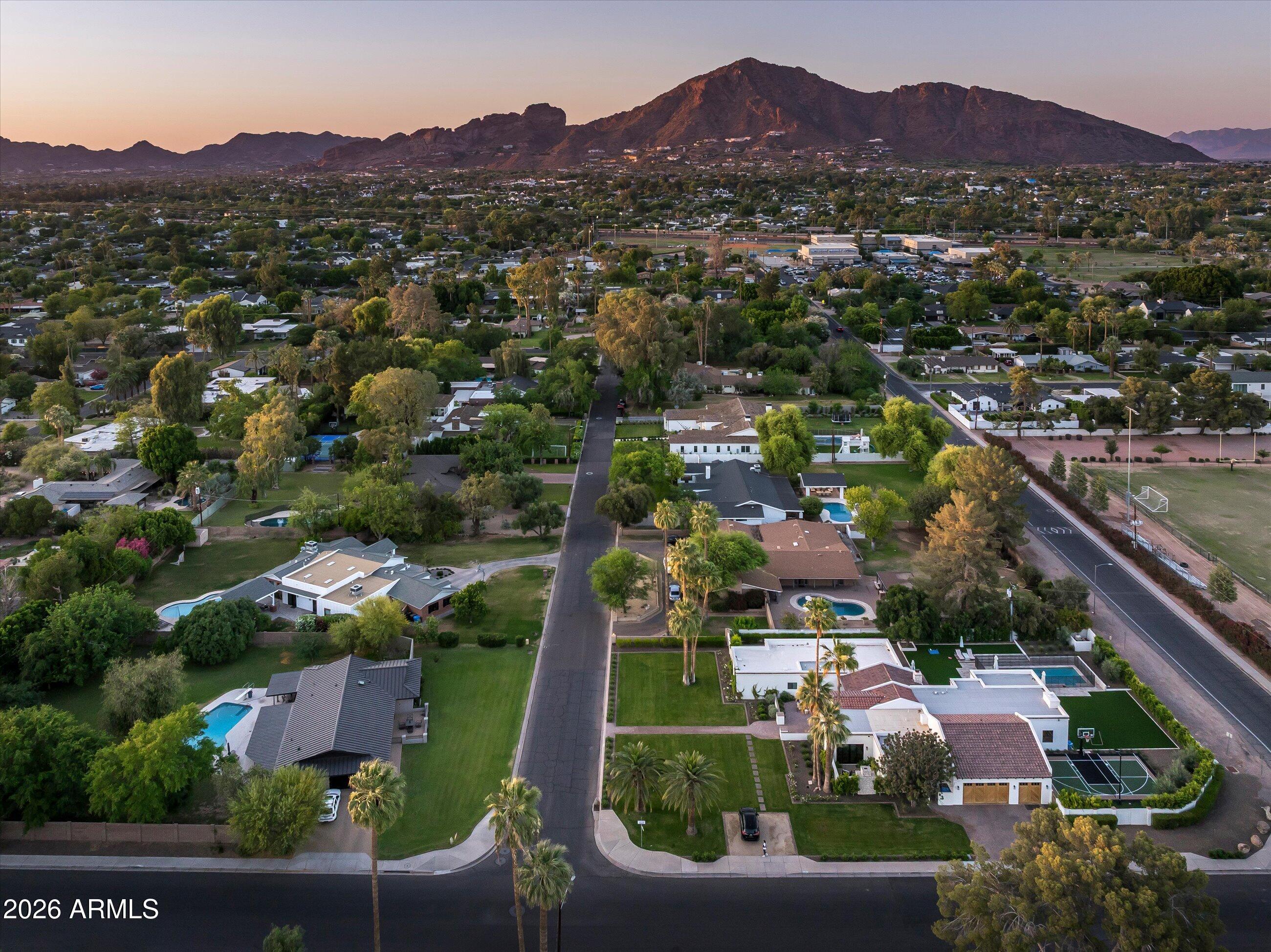 GROVE PARK ESTATES PLAT B - Residential